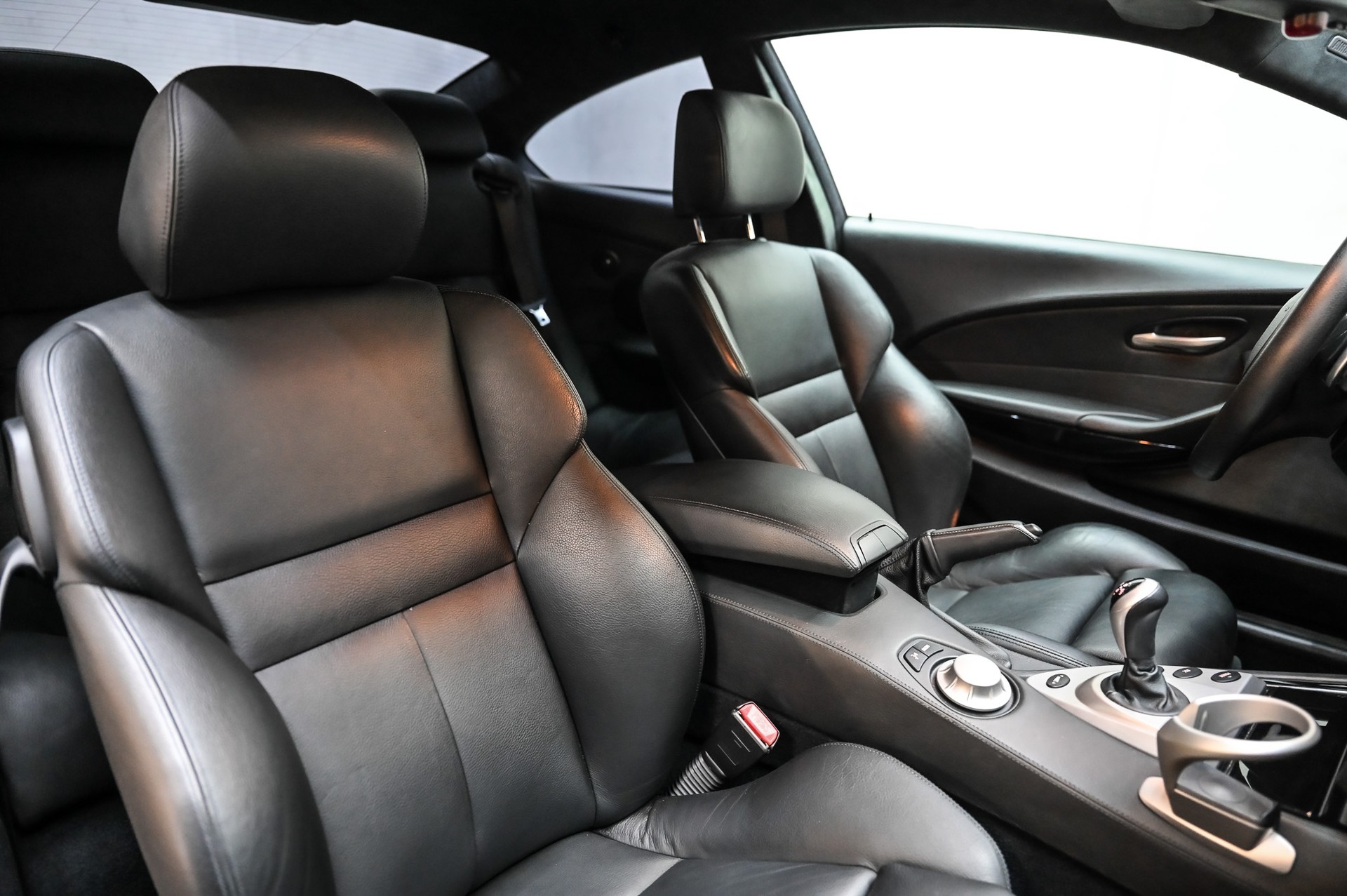 BMW M6 Coupé-image-18