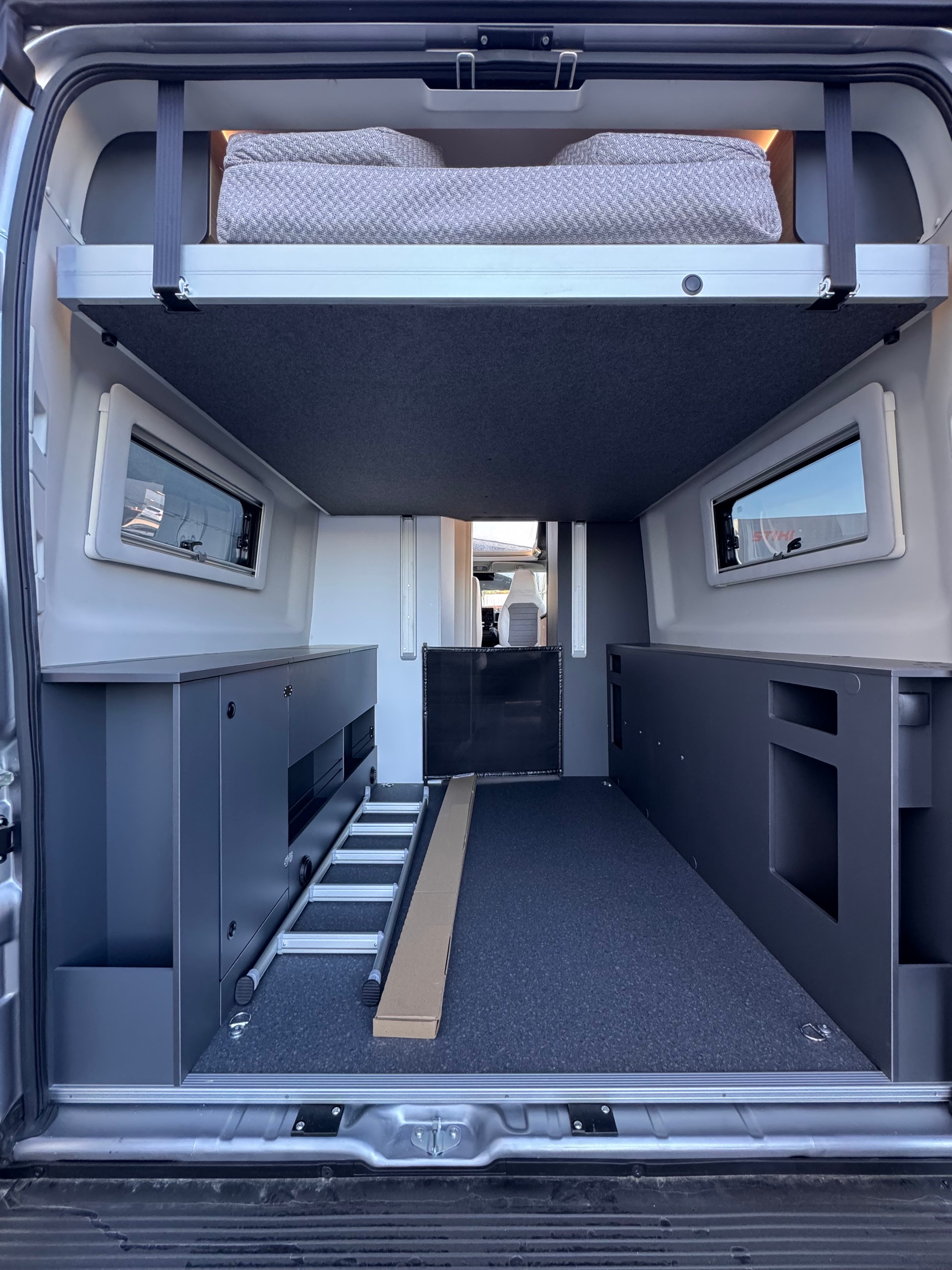 ADRIA Twin Select 640 SGX Swiss Edtion-image-9