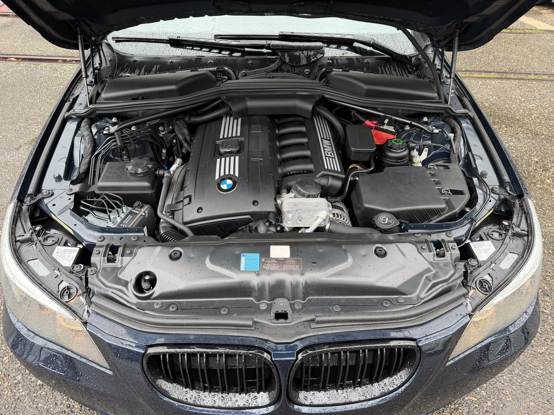 BMW 523i Touring Steptronic-image-8