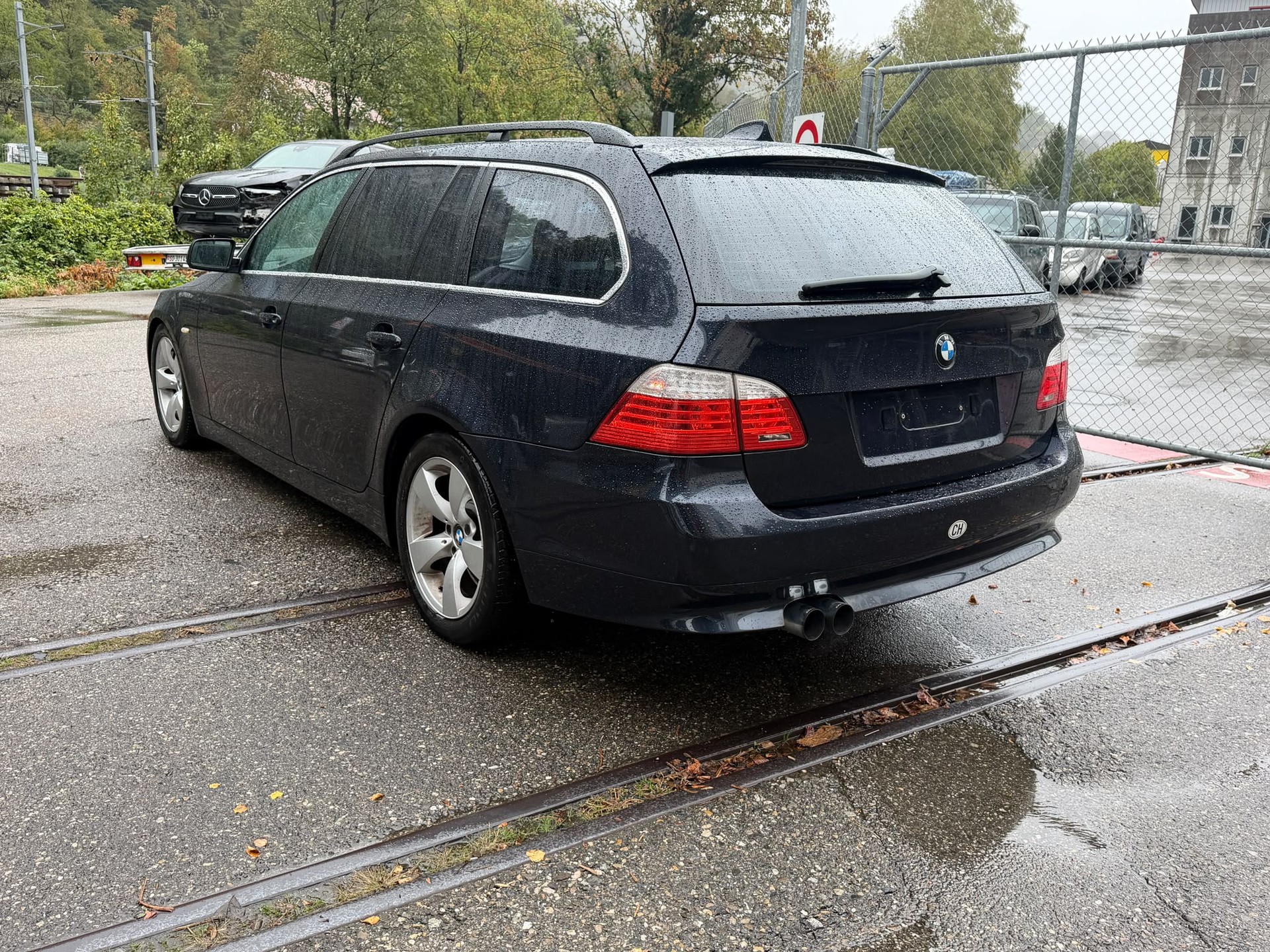 BMW 523i Touring Steptronic-image-2