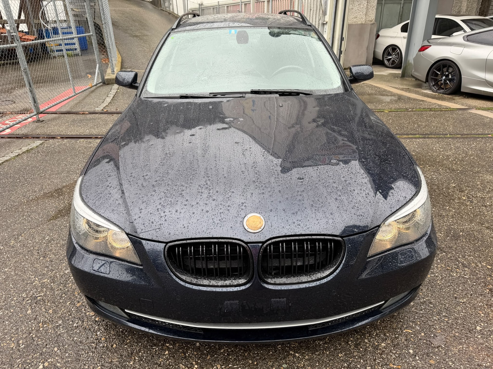 BMW 523i Touring Steptronic-image-4