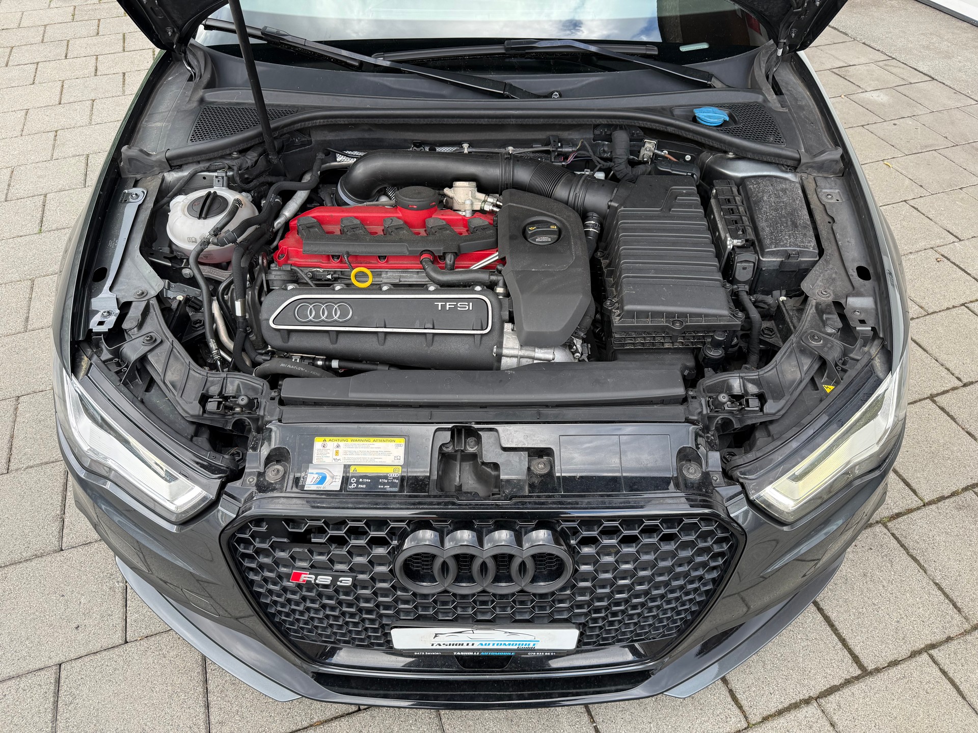 AUDI RS3 2.5 TSI quattro S-tronic-image-30