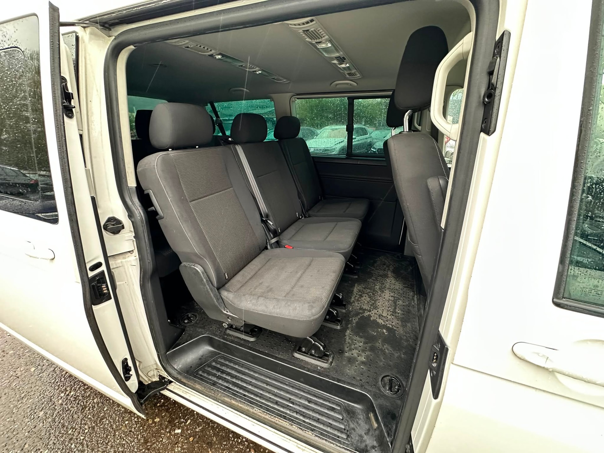VW T6 Caravelle 2.0 Bi-TDI Comfortline Lib. 4Mot. DSG-image-6