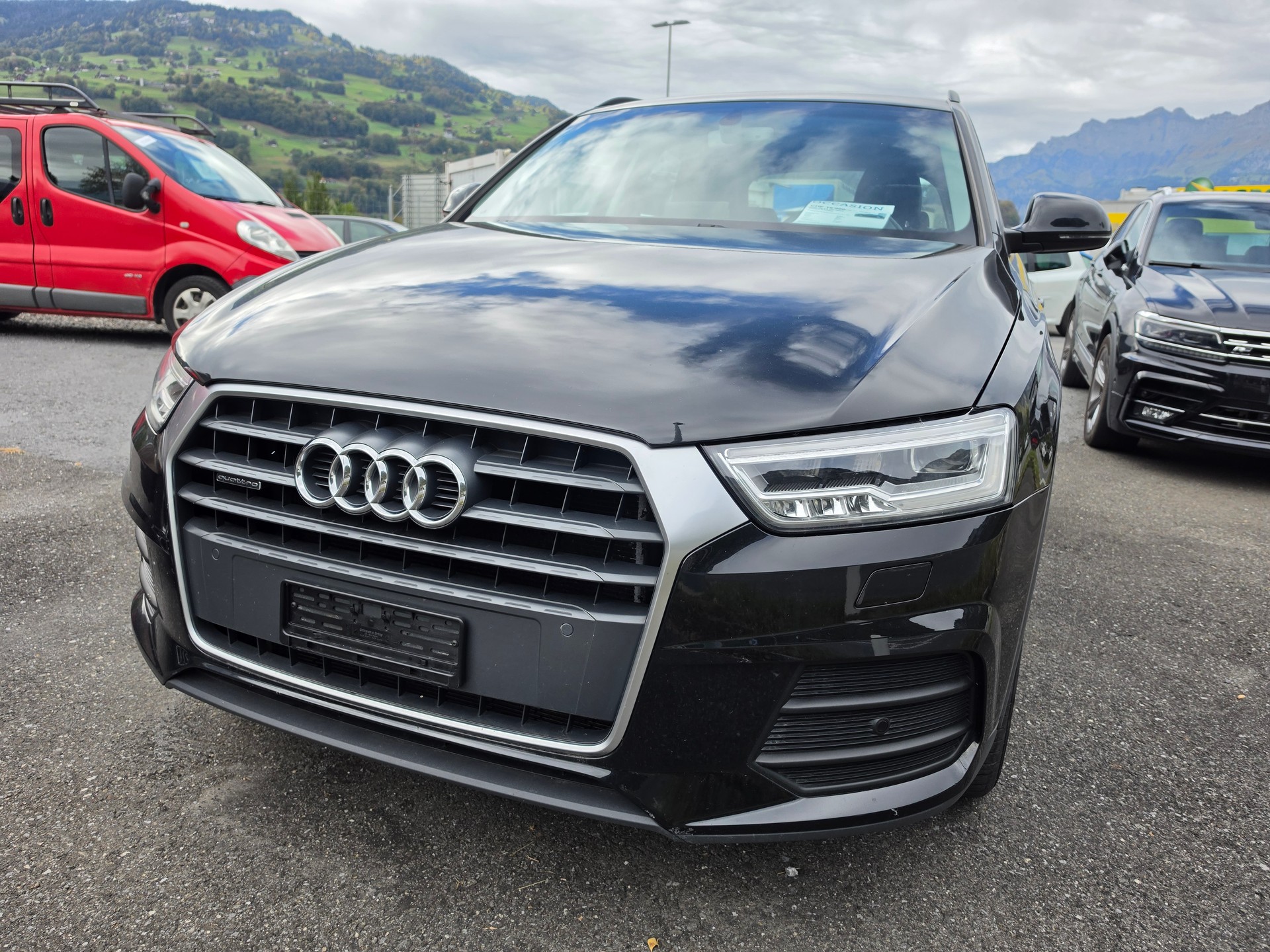 AUDI Q3 2.0 TDI sport quattro S-tronic-image-4