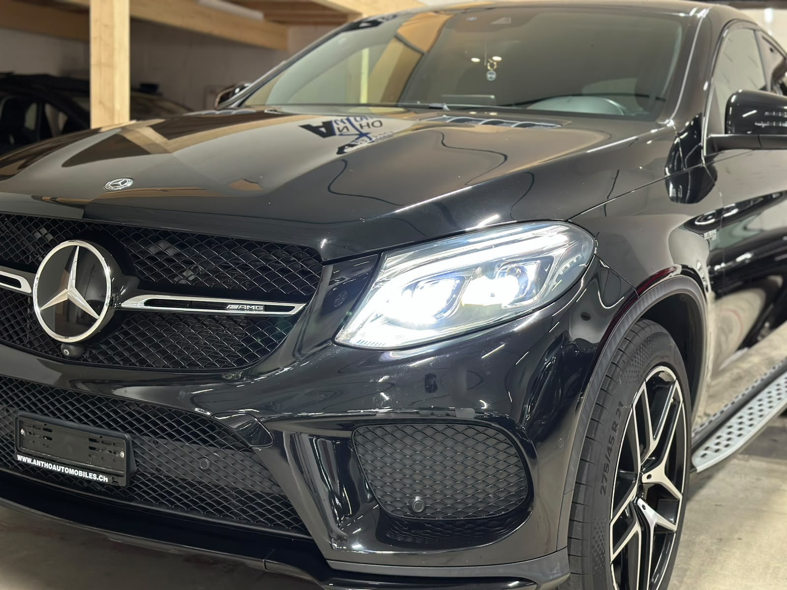 MERCEDES-BENZ GLE 43 AMG 4Matic 9G-Tronic-image-2