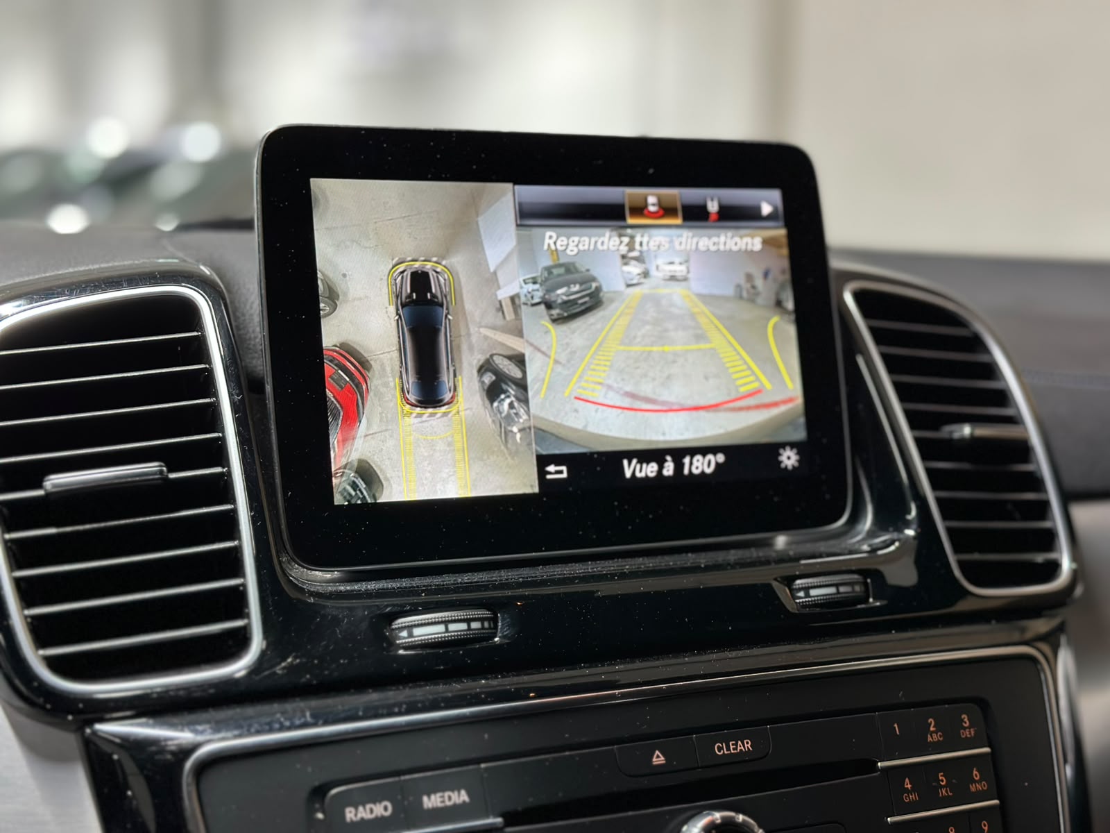 MERCEDES-BENZ GLE 43 AMG 4Matic 9G-Tronic-image-11