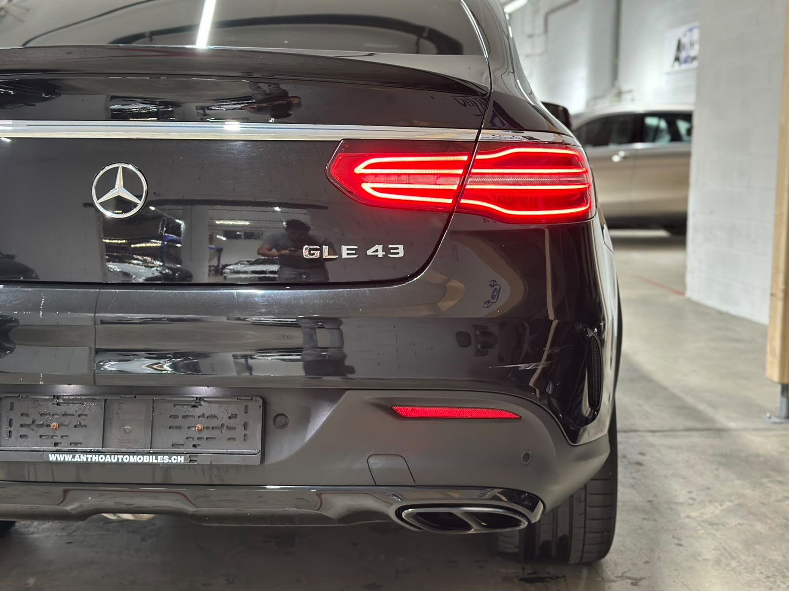 MERCEDES-BENZ GLE 43 AMG 4Matic 9G-Tronic-image-7