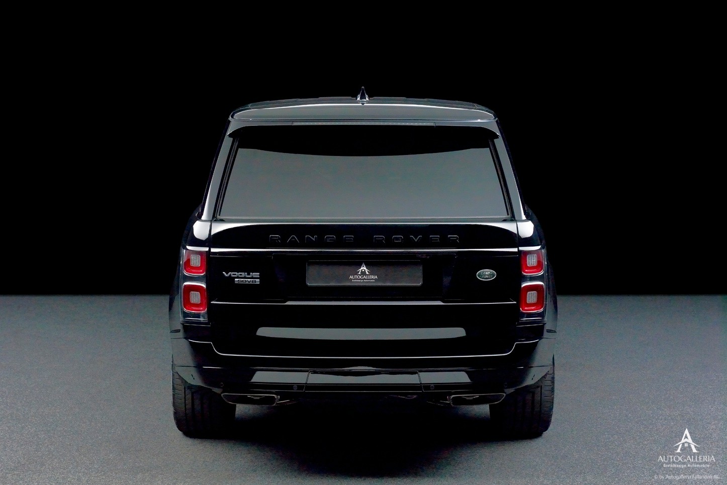 LAND ROVER Range Rover 4.4 SDV8 Vogue Automatic-image-4