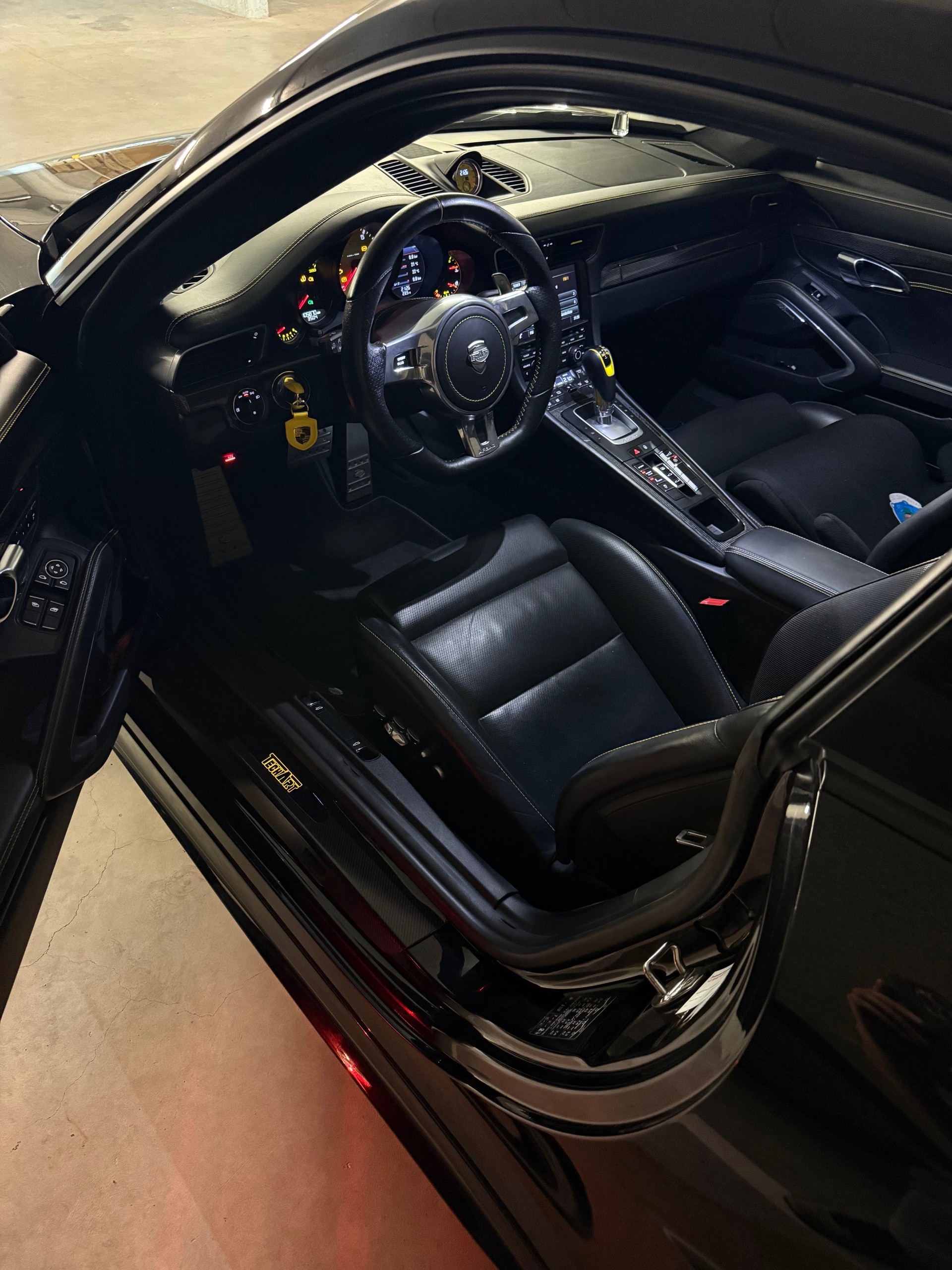 PORSCHE 3.8 Turbo S PDK TechArt-image-2