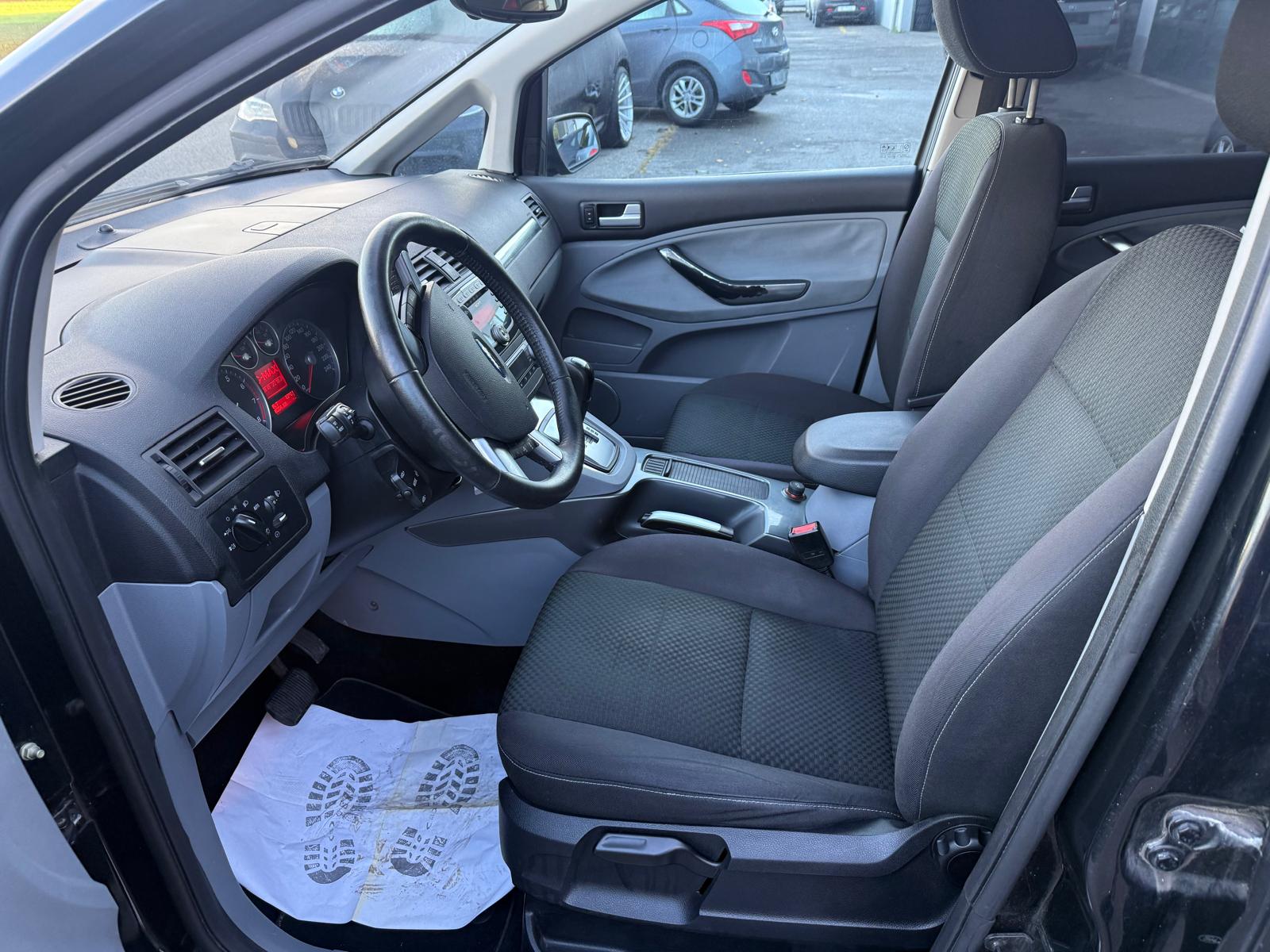 FORD C-Max 2.0 16V Titanium Automatic-image-6