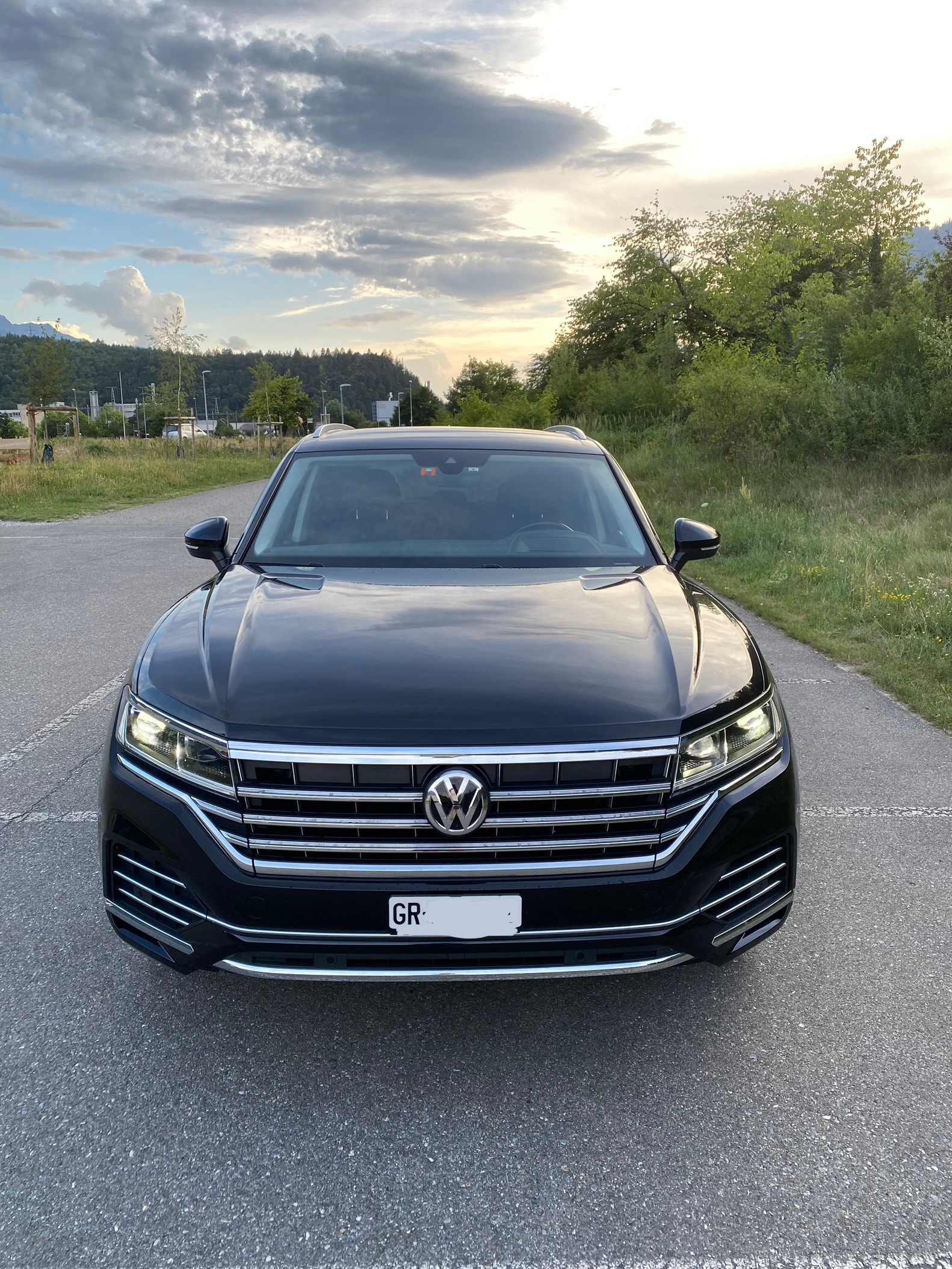 Car photo