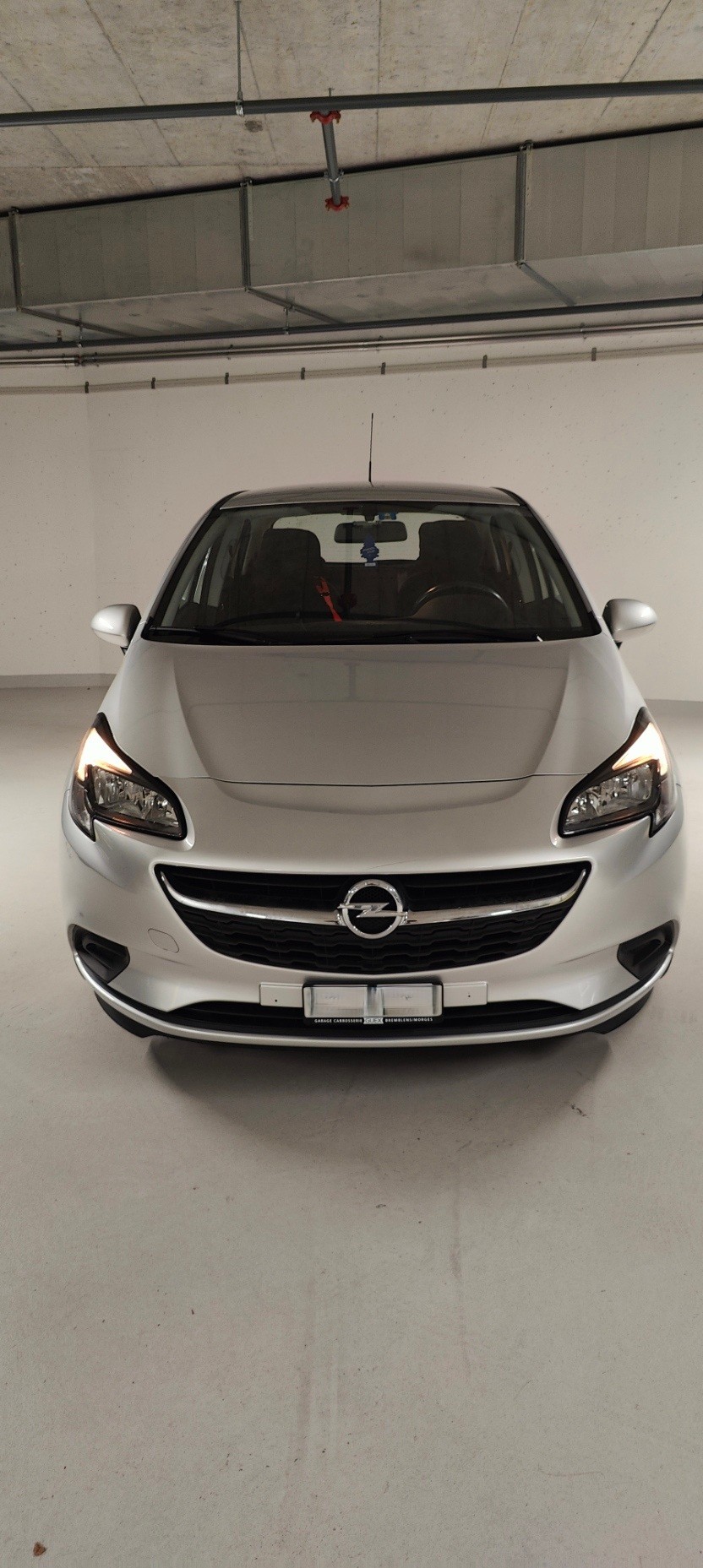 Car photo