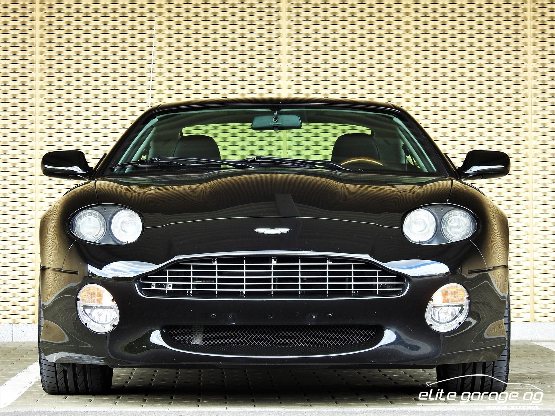 ASTON MARTIN DB7 Vantage-image-1