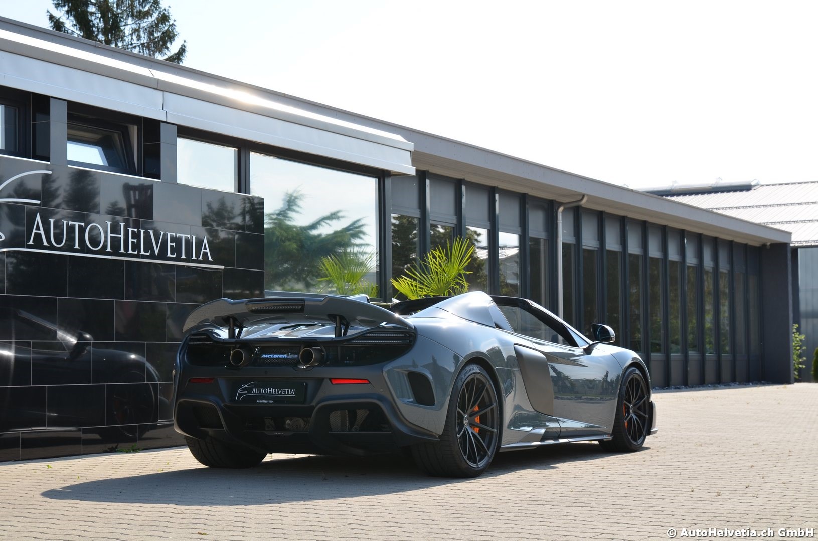 McLAREN 675LT Spider 3.8 V8 SSG-image-5