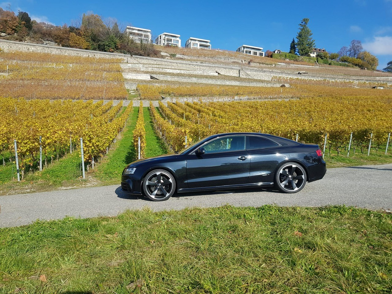 AUDI RS5 Coupé 4.2 FSI quattro S-tronic-image-5