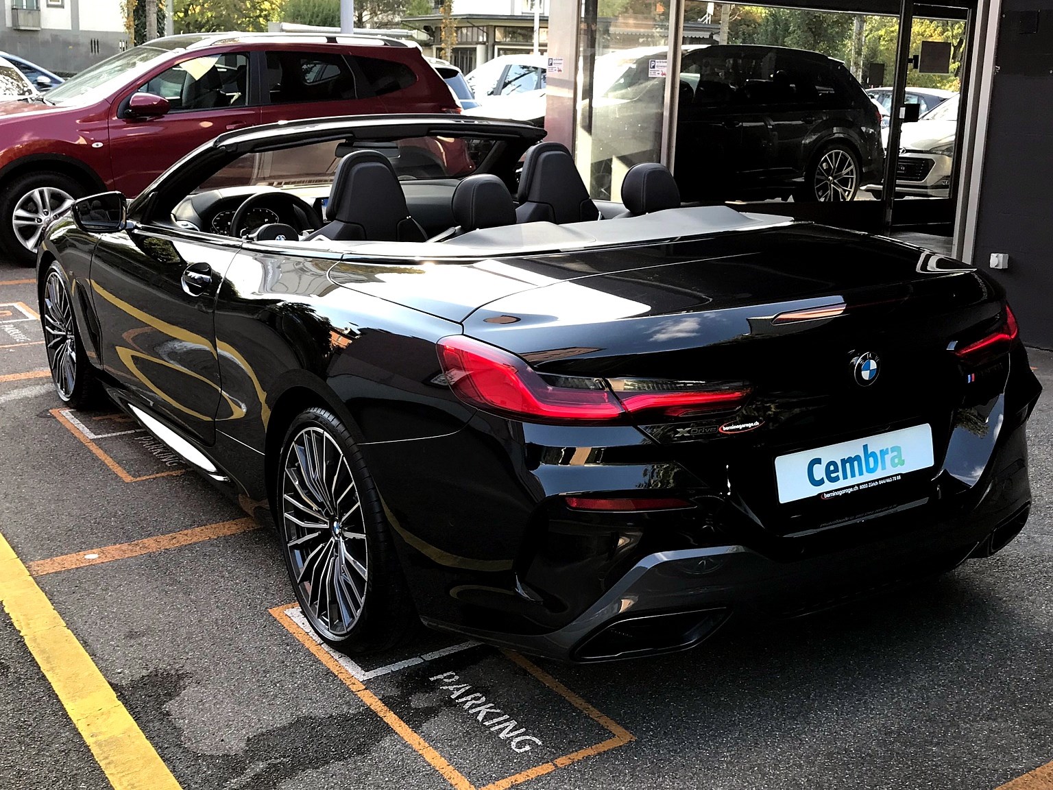 BMW M850i xDrive Cabrio Steptronic SAG-showroom-element-1