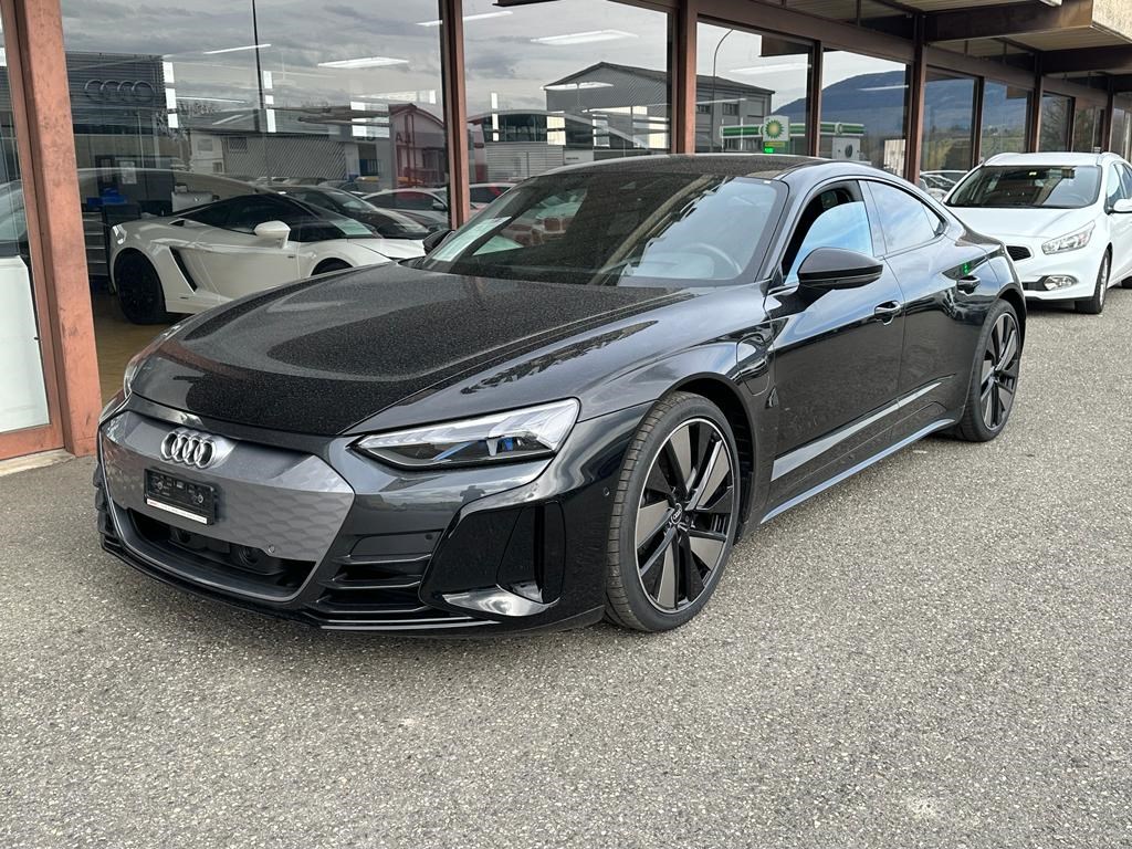 AUDI e-tron GT quattro-image-11