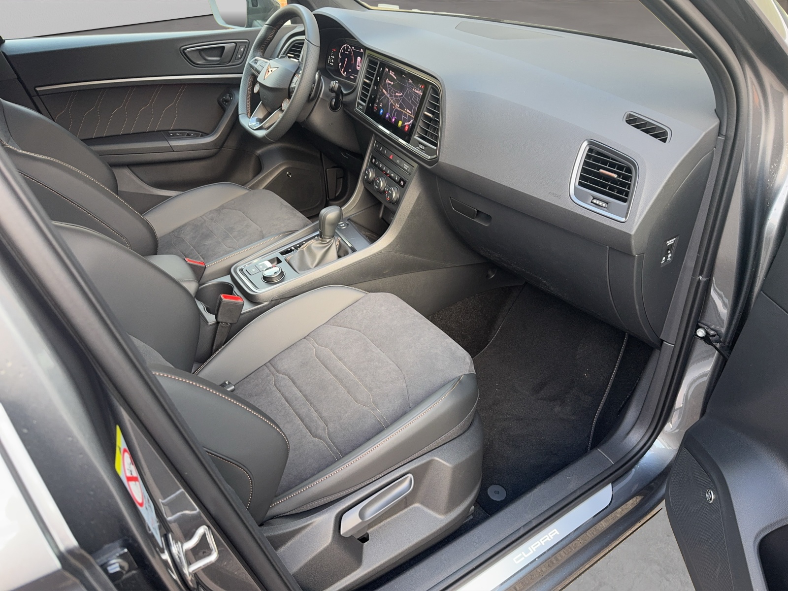 CUPRA Ateca 2.0TSI VZ 4Drive DSG-image-10