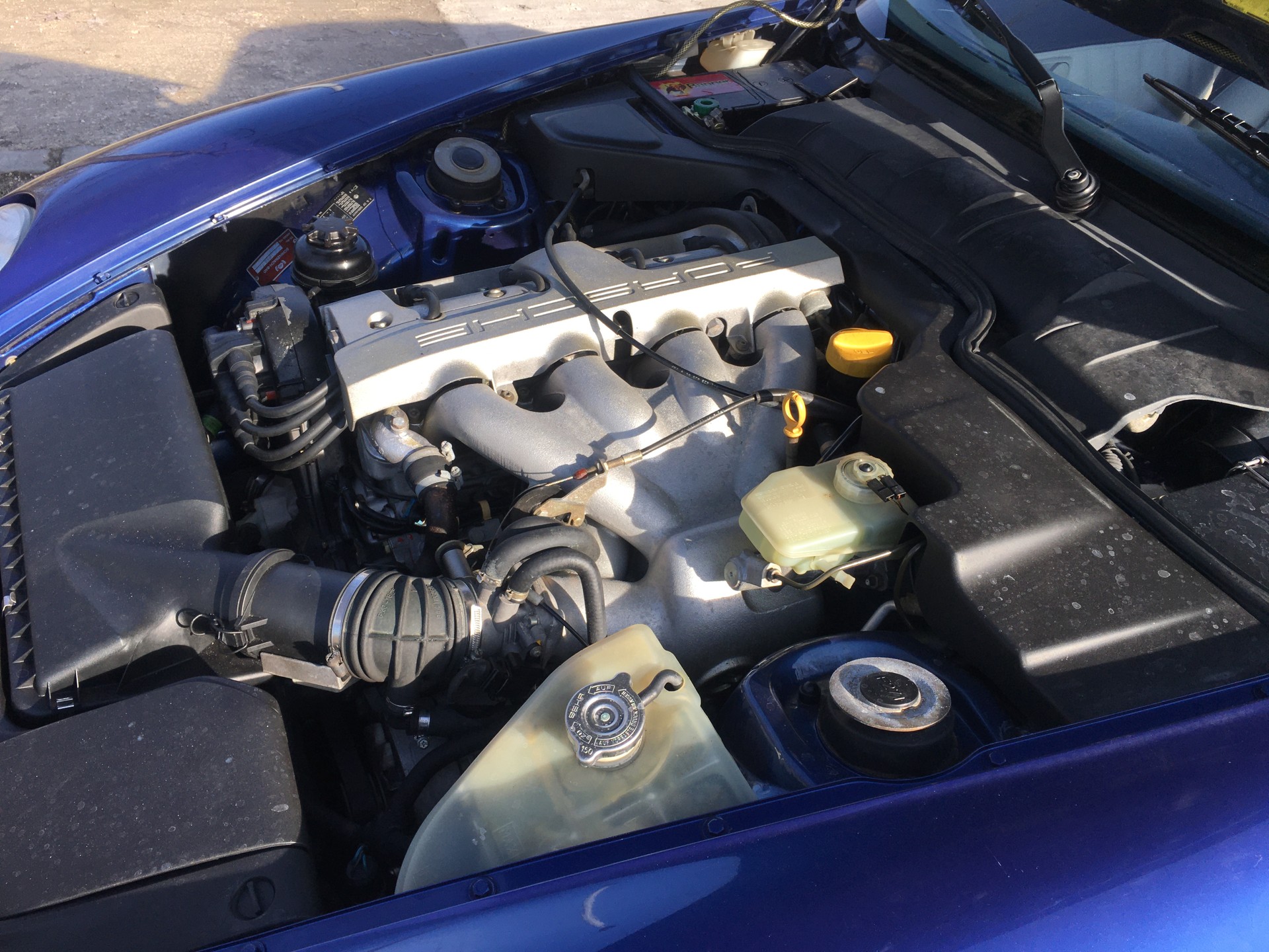 PORSCHE 968 Cabrio-image-5
