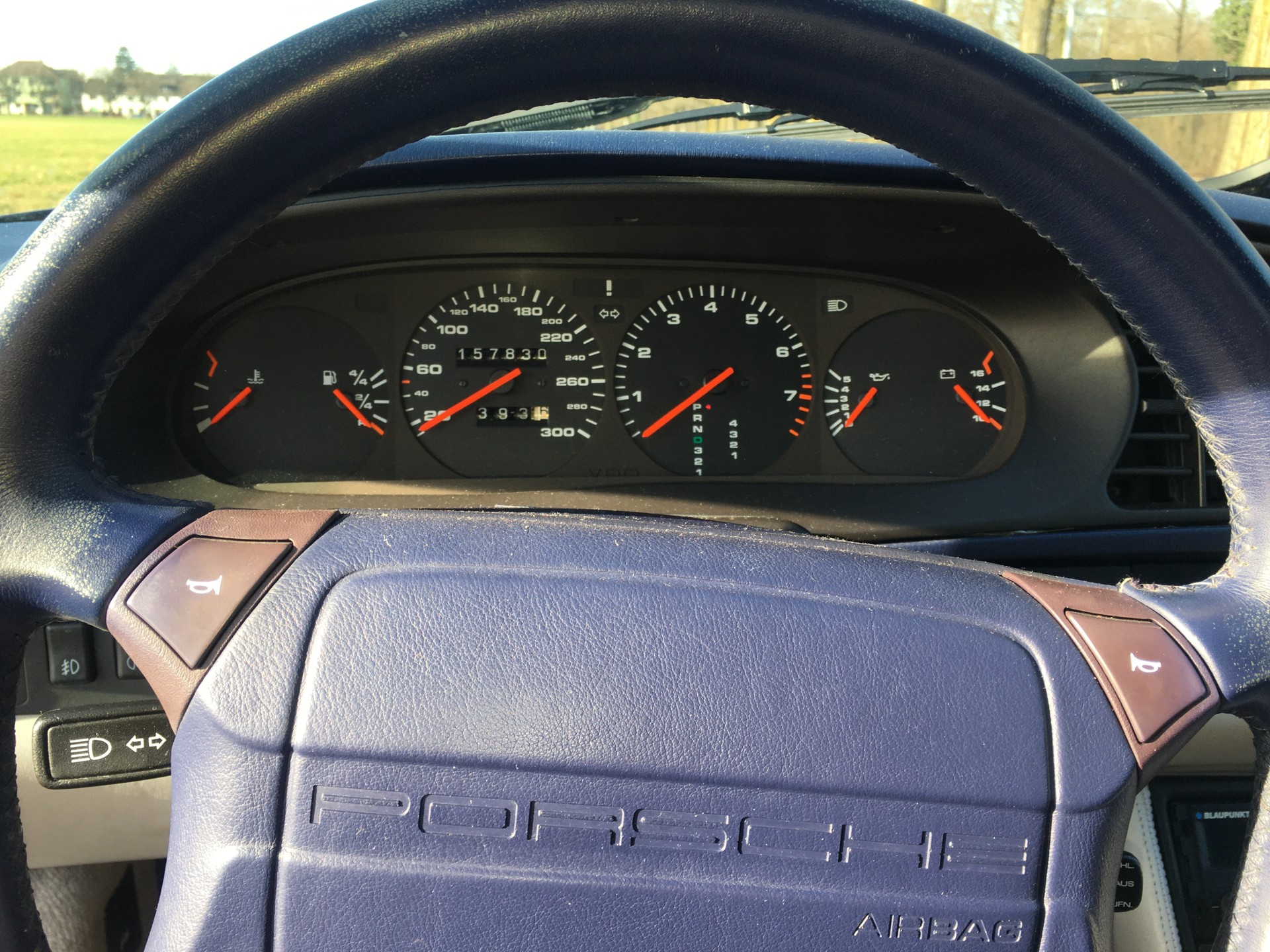 PORSCHE 968 Cabrio-image-2
