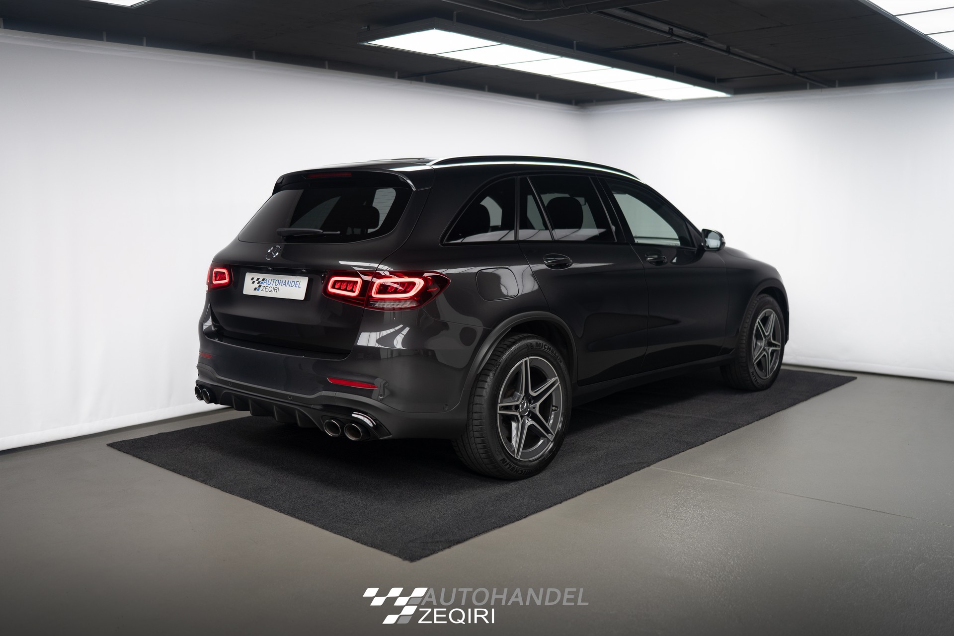MERCEDES-BENZ GLC 43 AMG 4Matic 9G-Tronic-image-5