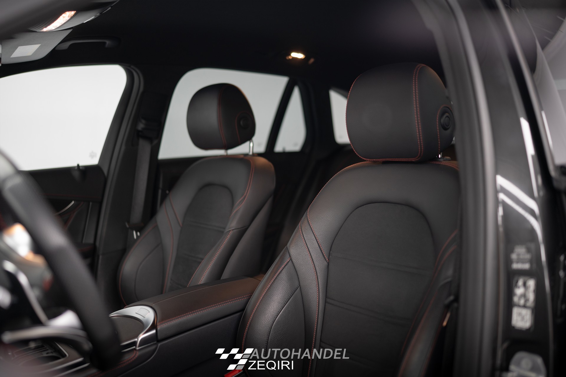MERCEDES-BENZ GLC 43 AMG 4Matic 9G-Tronic-image-8