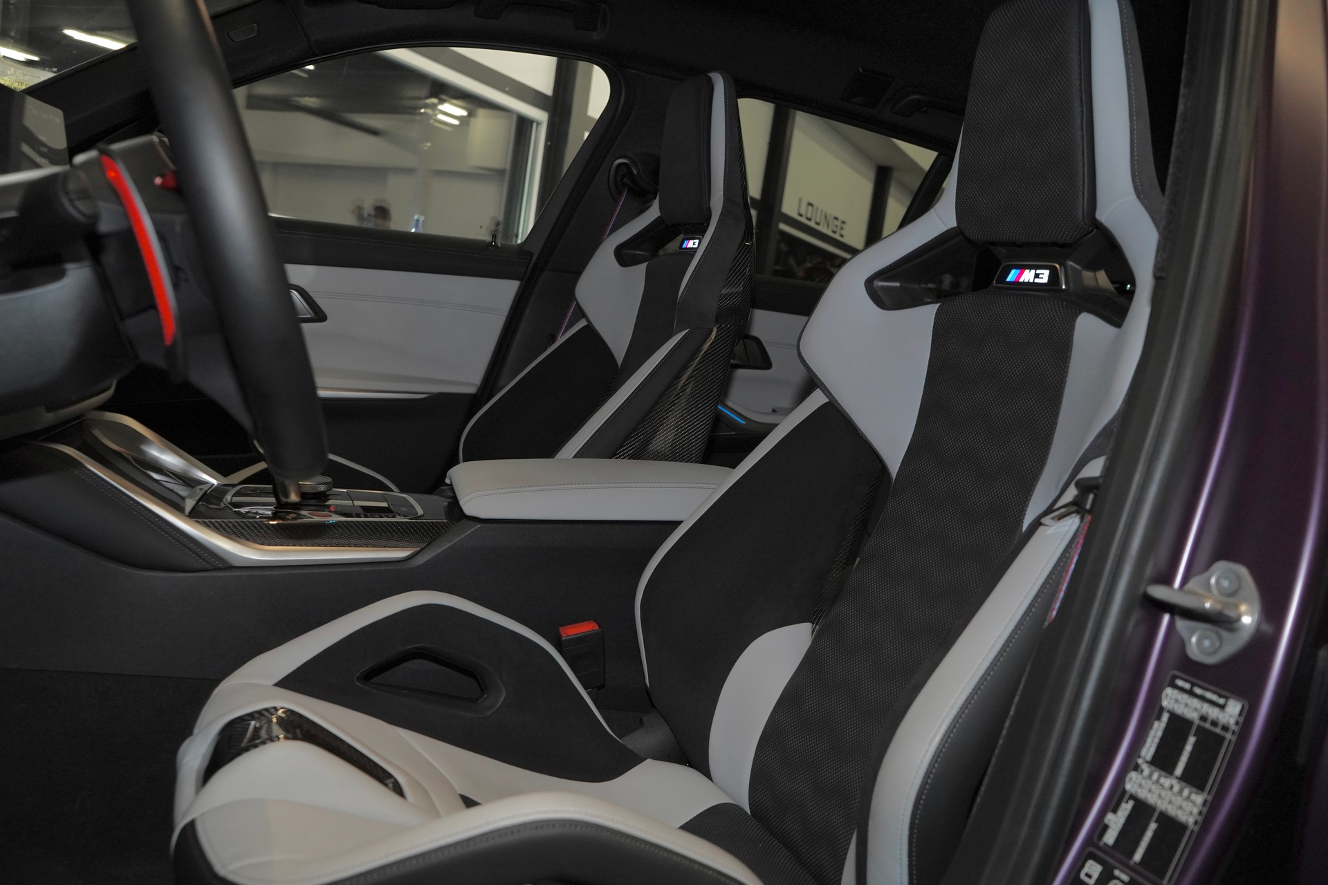 BMW M3 Touring xDrive Competition M-image-9