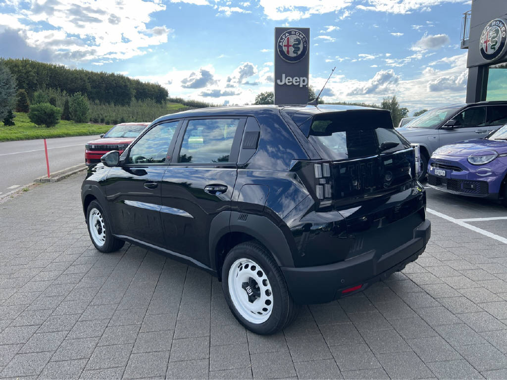 FIAT Grande Panda Red-image-3