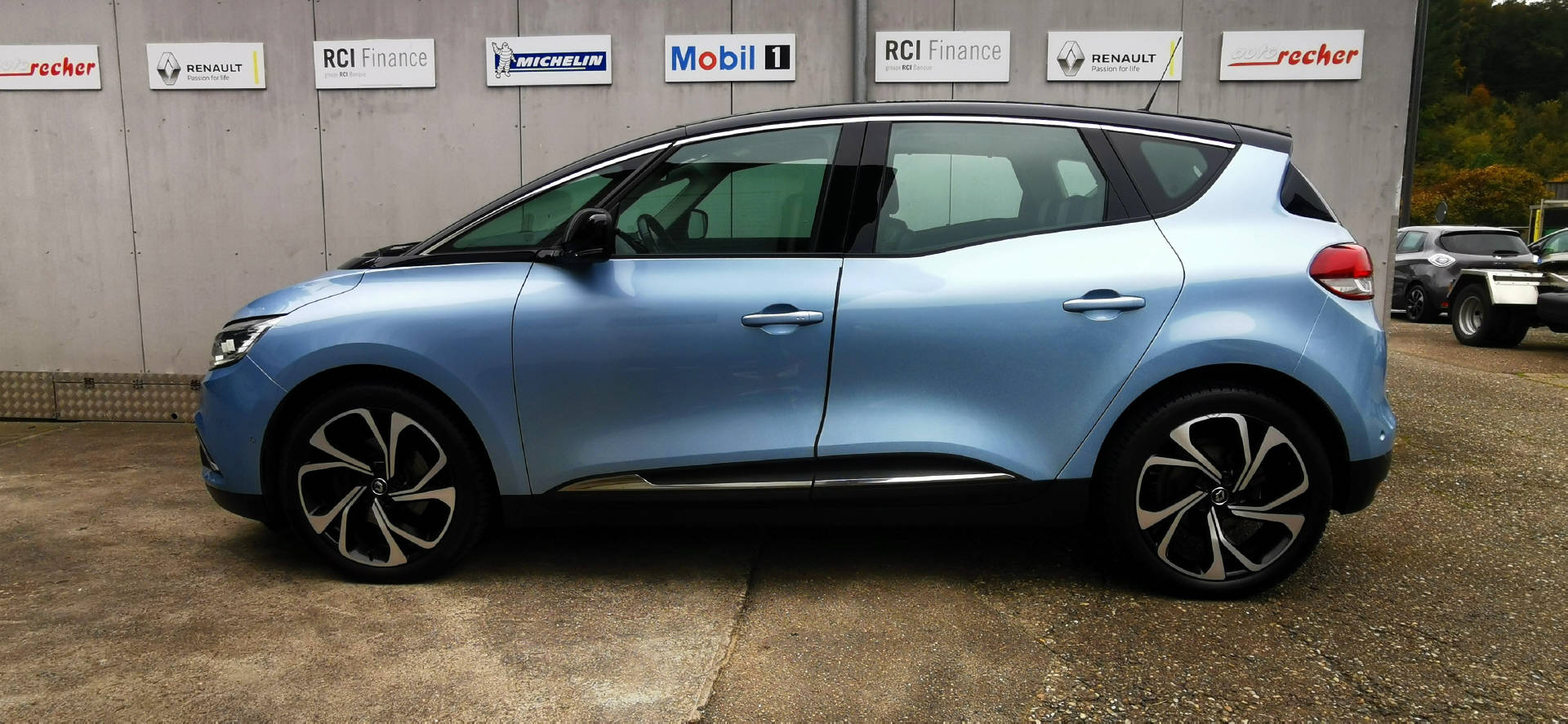 RENAULT Scénic 1.3 TCe 160 Intens EDC-image-1