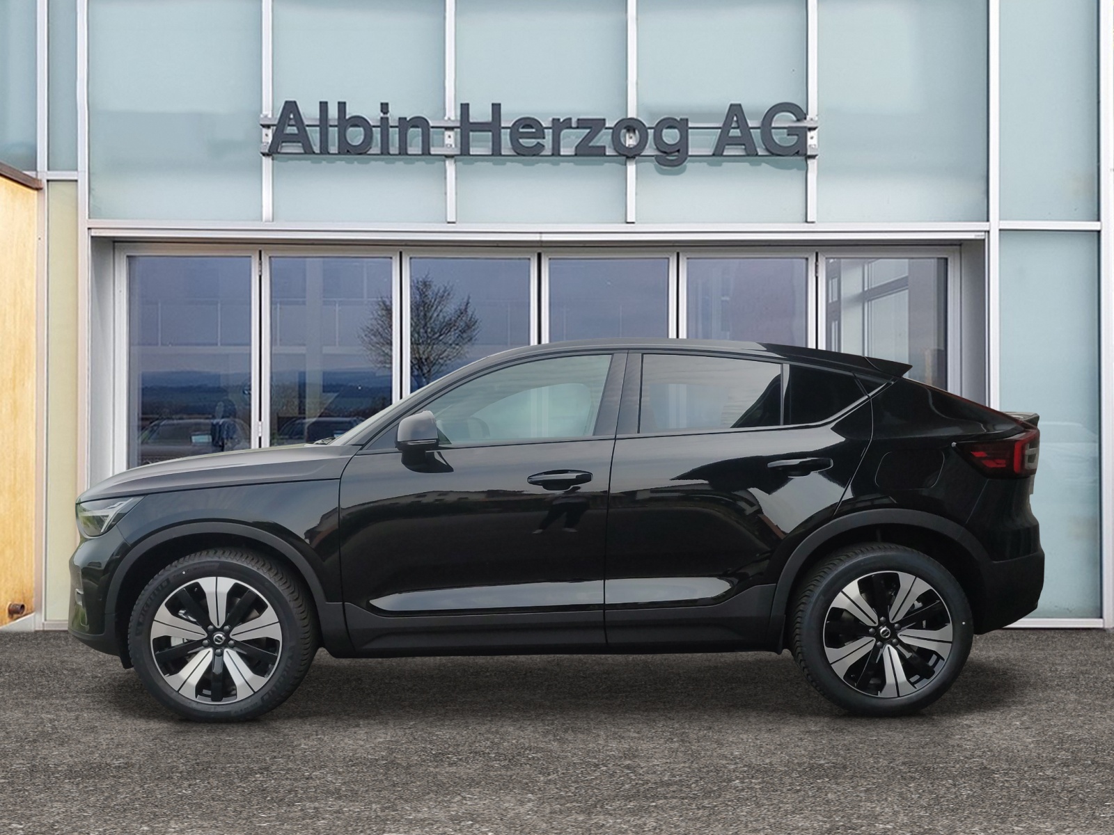 VOLVO C40 P6 Recharge Ultimate-image-1