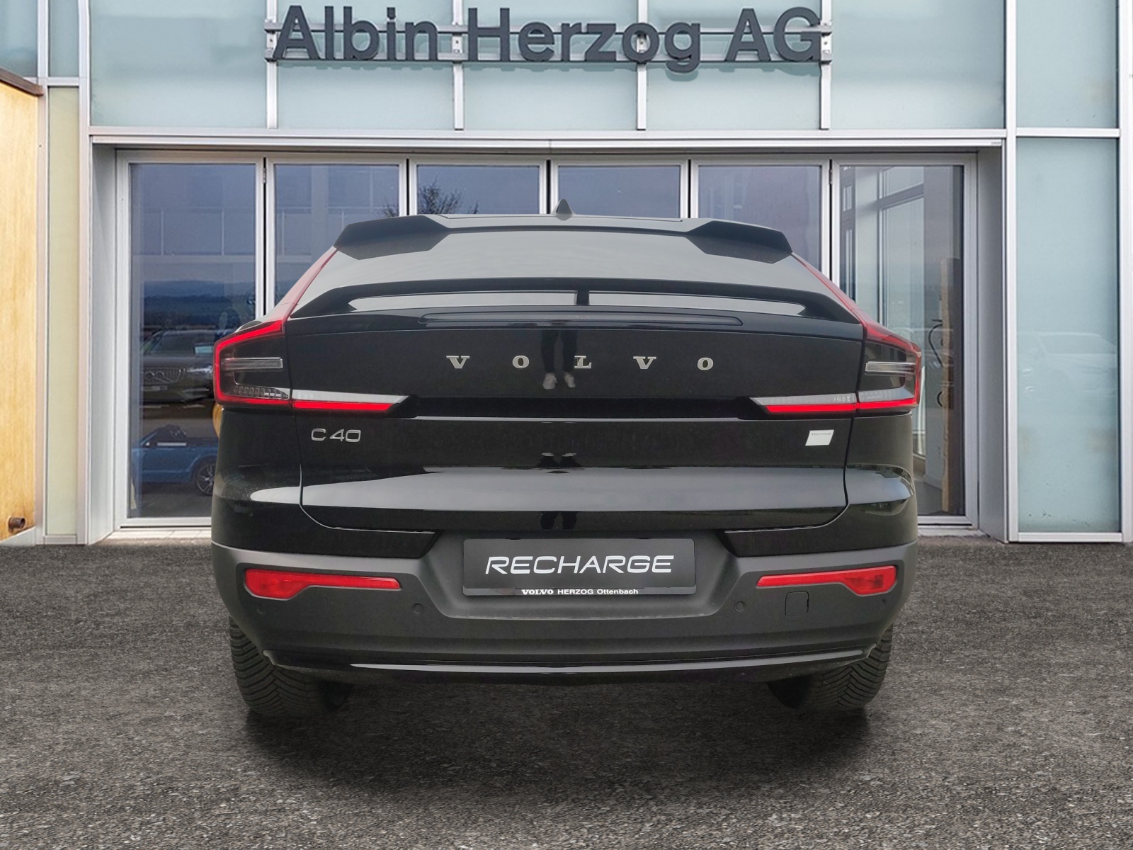 VOLVO C40 P6 Recharge Ultimate-image-5