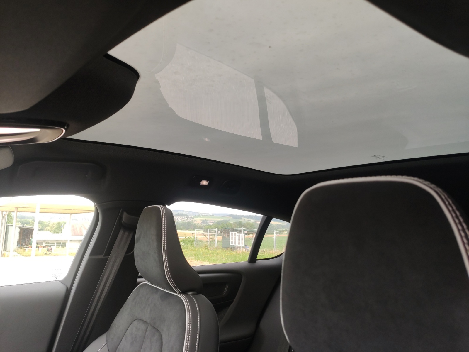 VOLVO C40 P6 Recharge Ultimate-image-14