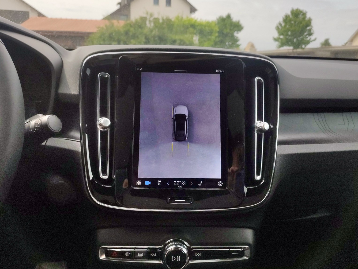 VOLVO C40 P6 Recharge Ultimate-image-13