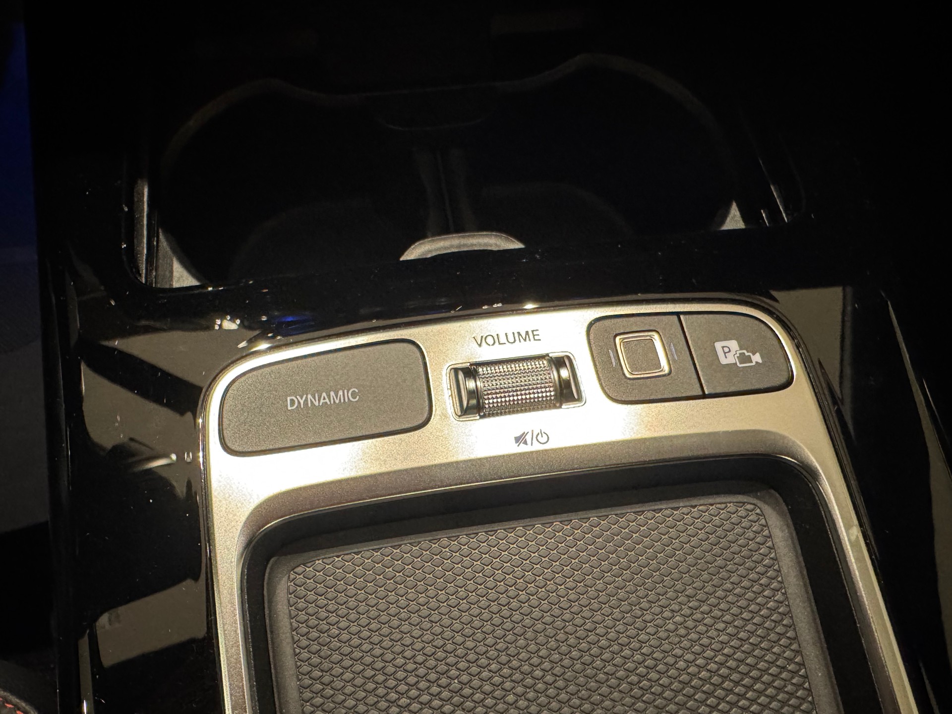 MERCEDES-BENZ CLA 35 AMG 4matic-image-10