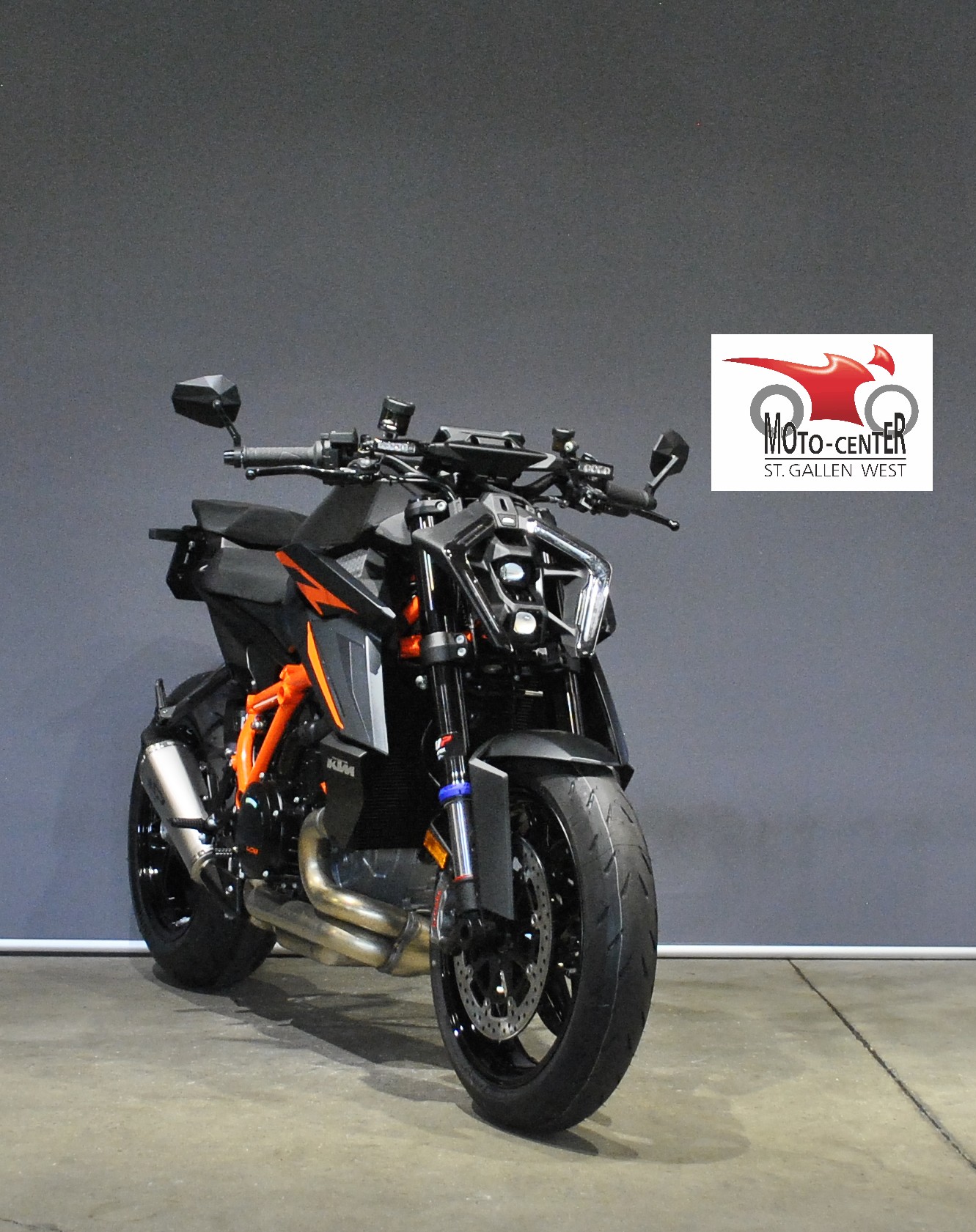 KTM 1390 Super Duke R EVO