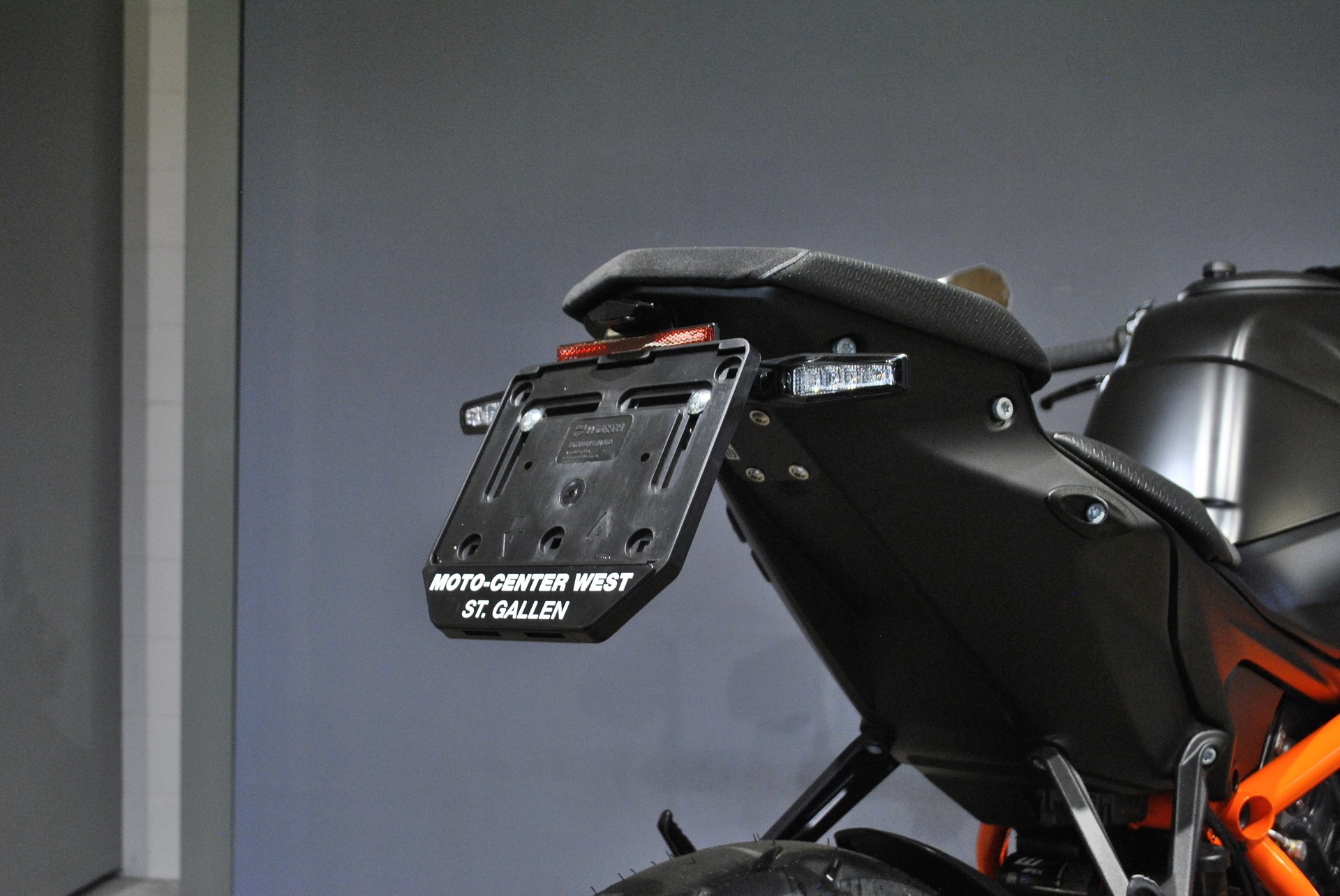 KTM 1390 Super Duke R EVO-image-5