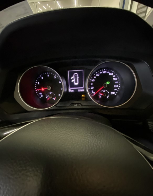 VW Tiguan 1.4 TSI Trendline DSG-image-7