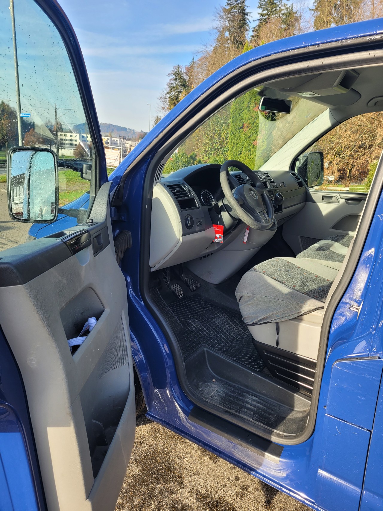 VW T5 2.0 TDI-image-8