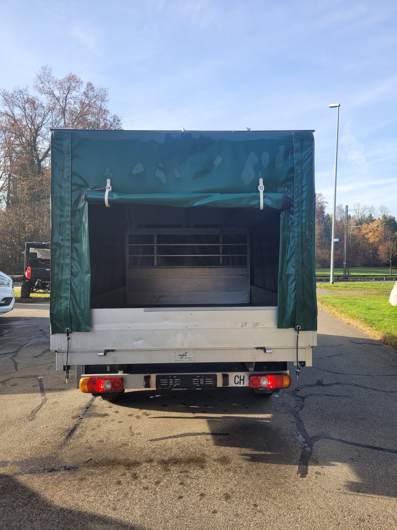 VW T5 2.0 TDI-image-6