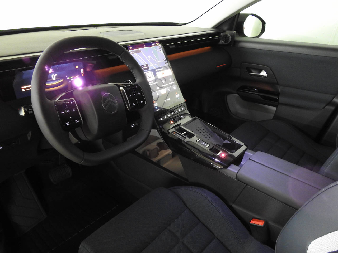 CITROEN e-C5 Aircross Plus-image-12