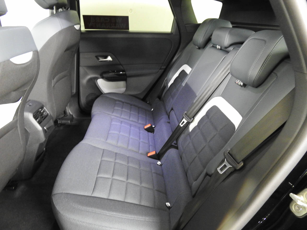 CITROEN e-C5 Aircross Plus-image-9