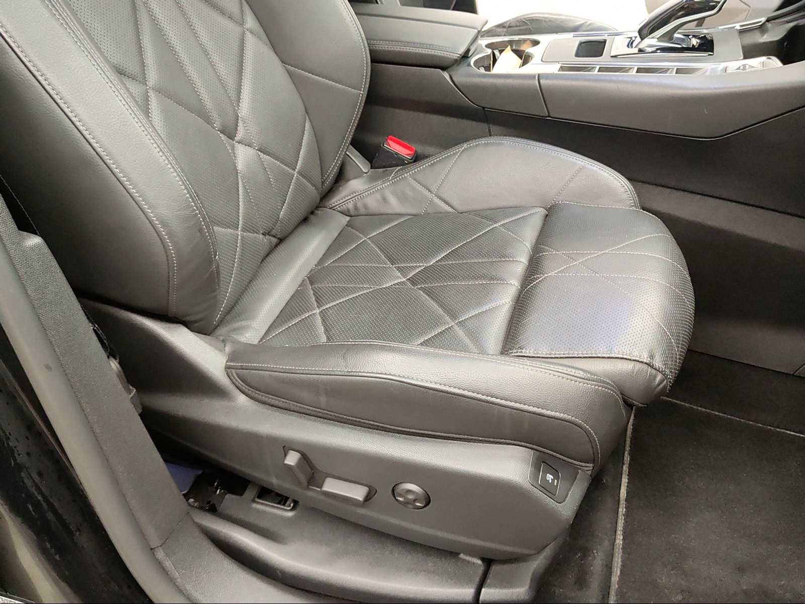 DS AUTOMOBILES DS 7 Crossback E-Tense 300 4x4 Rivoli-image-19