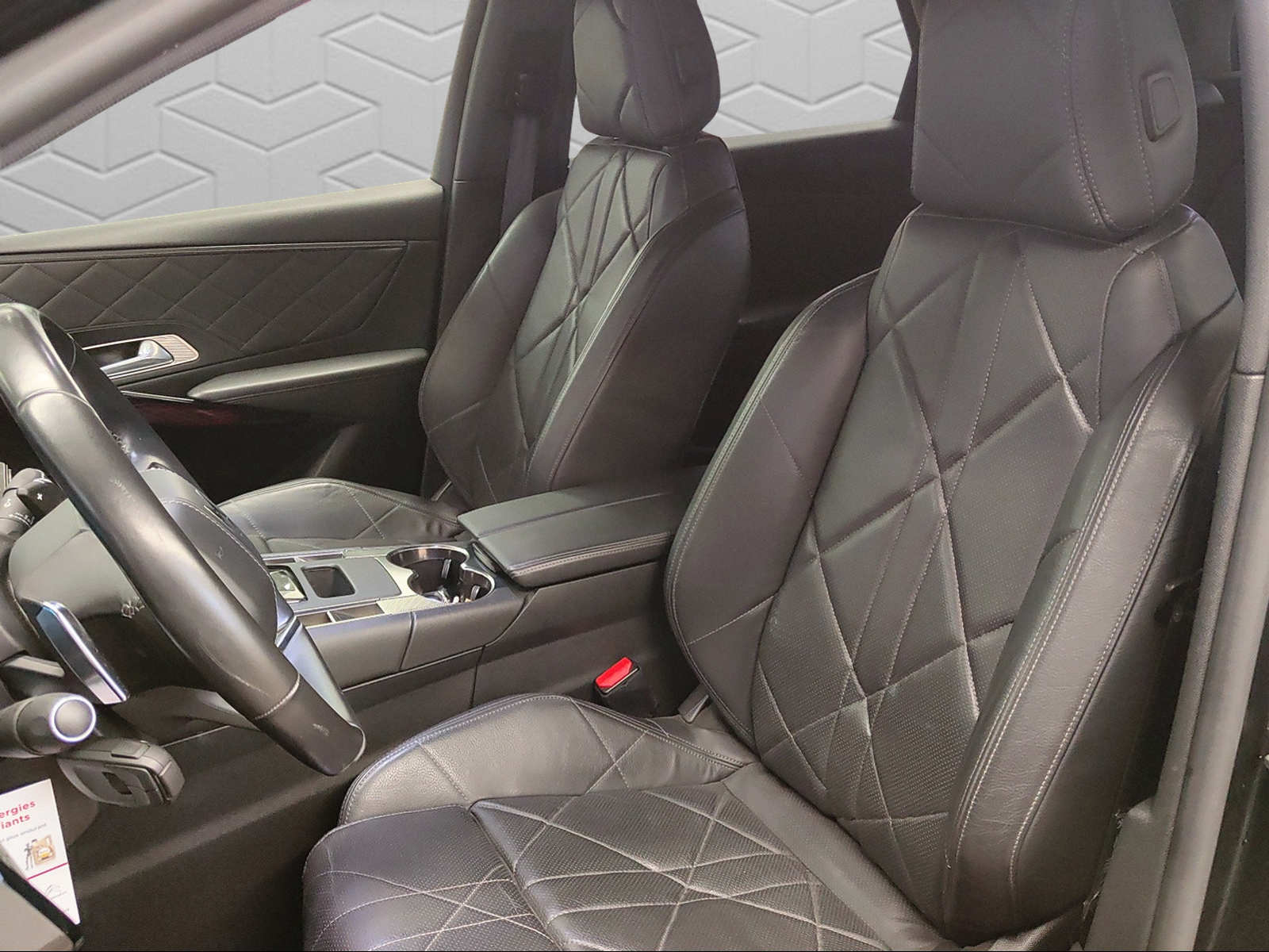 DS AUTOMOBILES DS 7 Crossback E-Tense 300 4x4 Rivoli-image-10