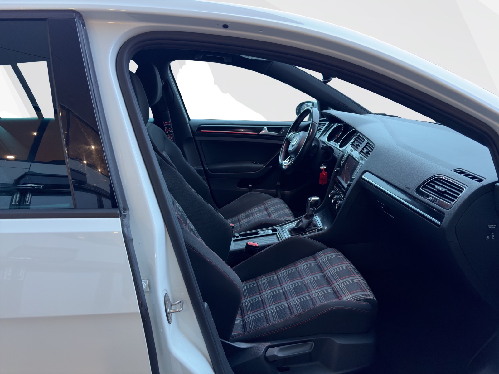 VW Golf VII 2.0 TSI GTI Performance DSG-image-14