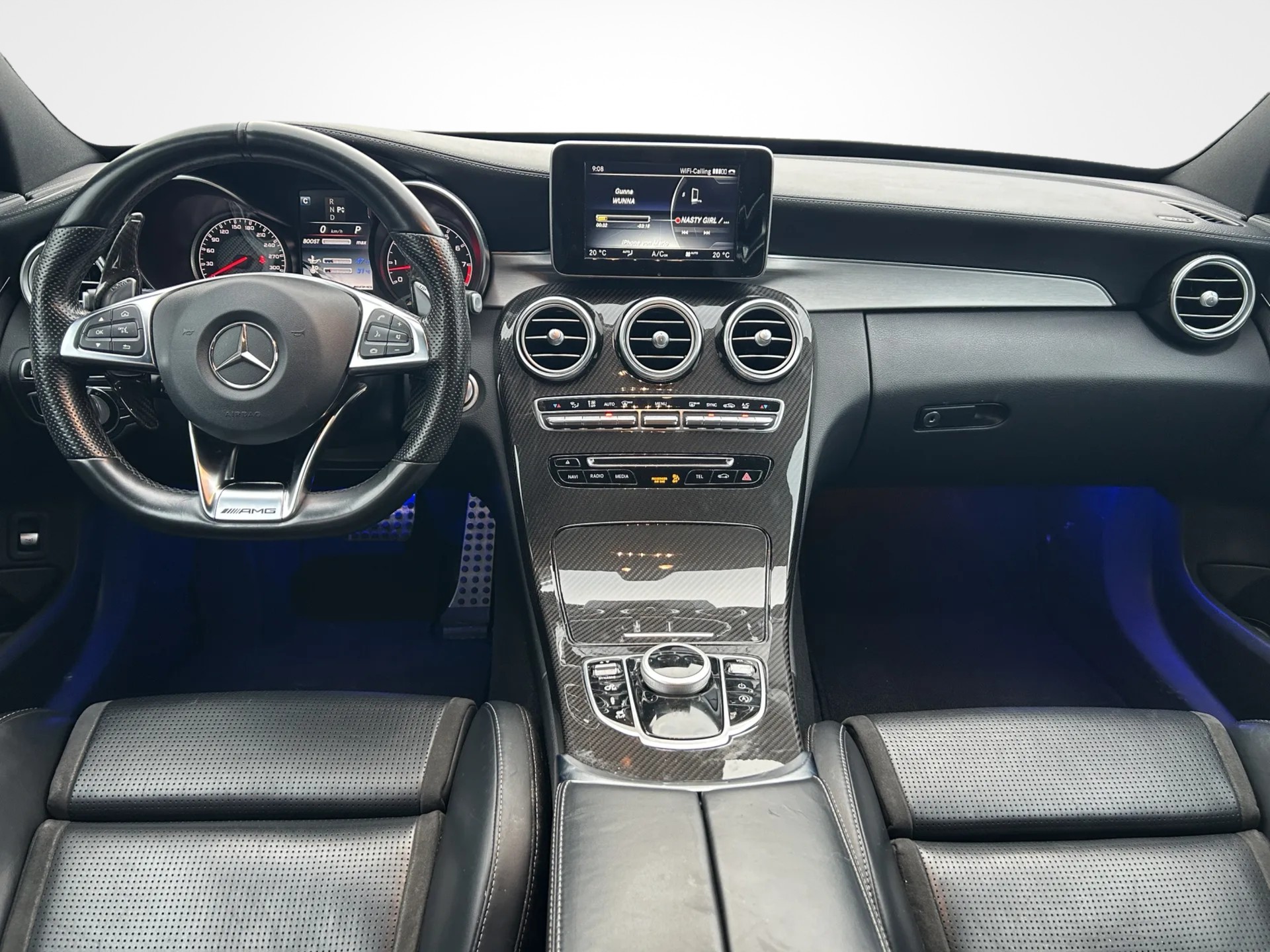 MERCEDES-BENZ C 63 AMG Speedshift-image-5