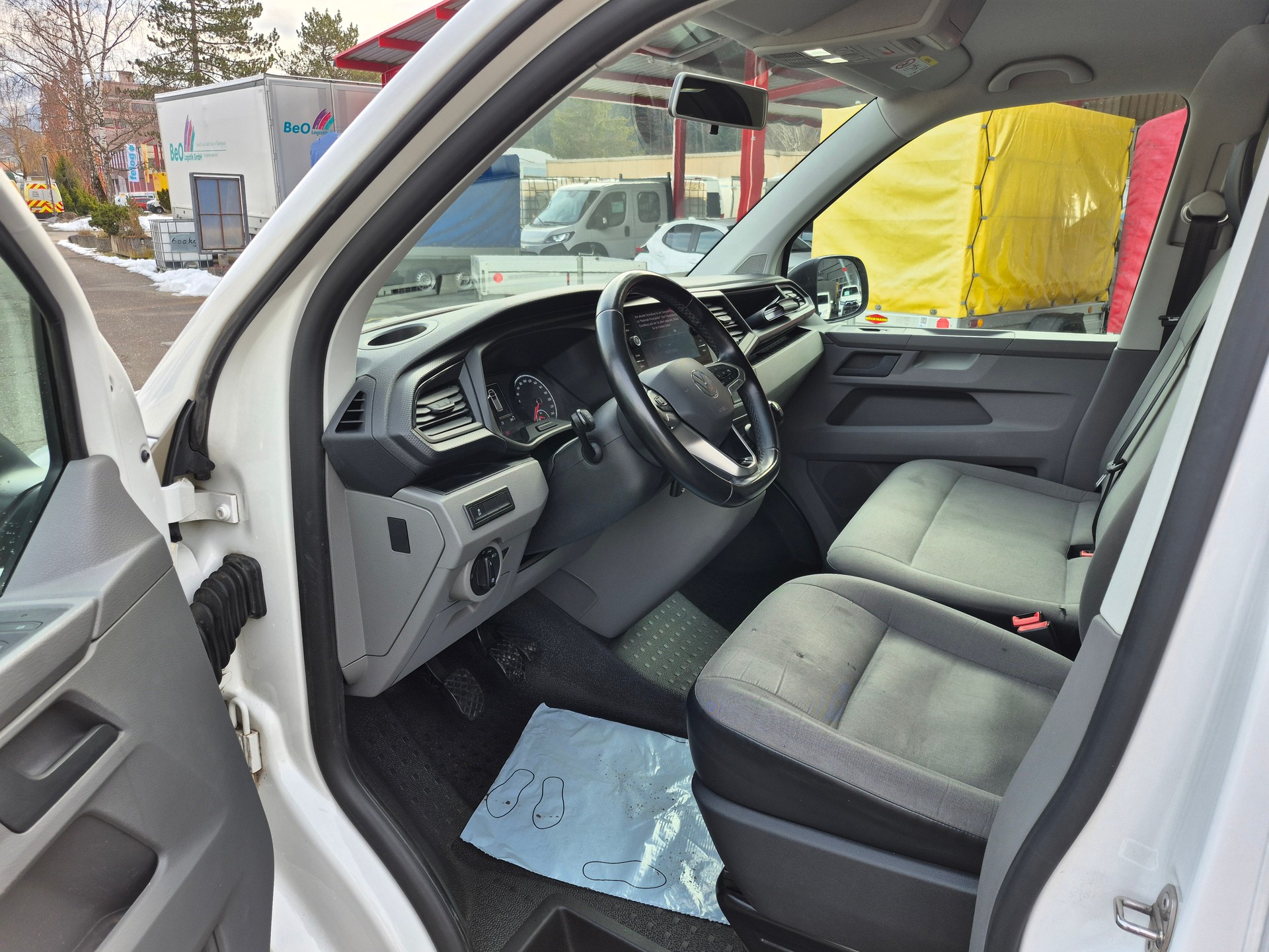 VW T6.1 2.0 TDI 4Motion-image-12