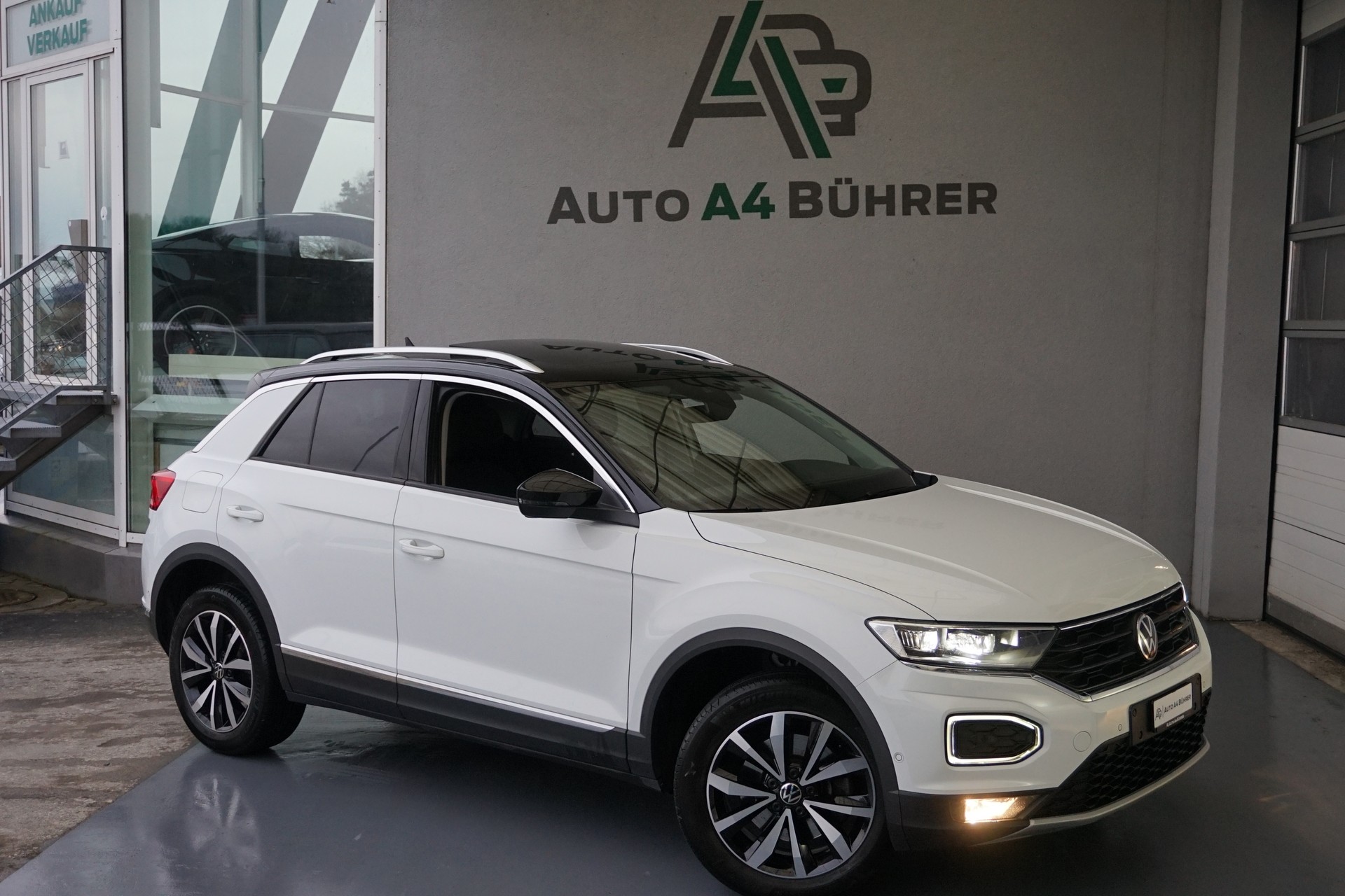 VW T-Roc 2.0 TDI Advance 4M Aus 1.Hand!-image-1