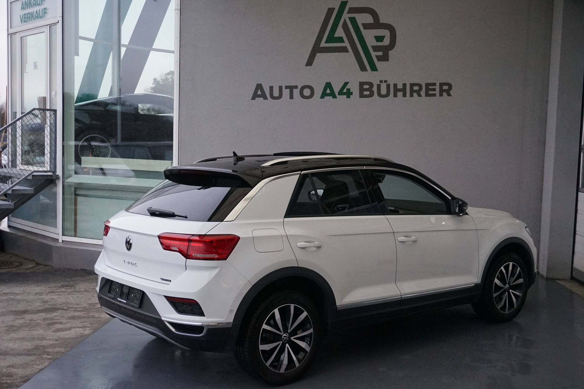 VW T-Roc 2.0 TDI Advance 4M Aus 1.Hand!-image-7