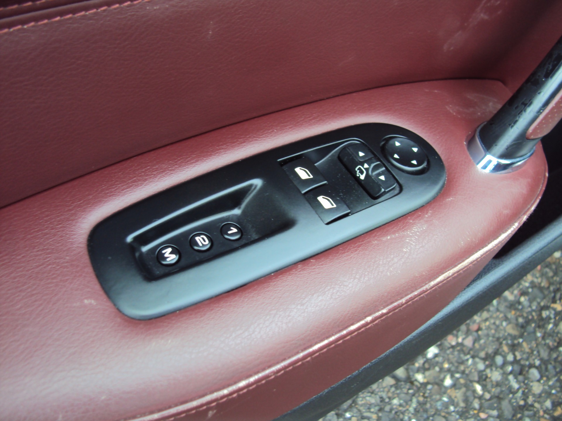 PEUGEOT 407 Coupé 2.7 HDI Pack Automatic-image-15