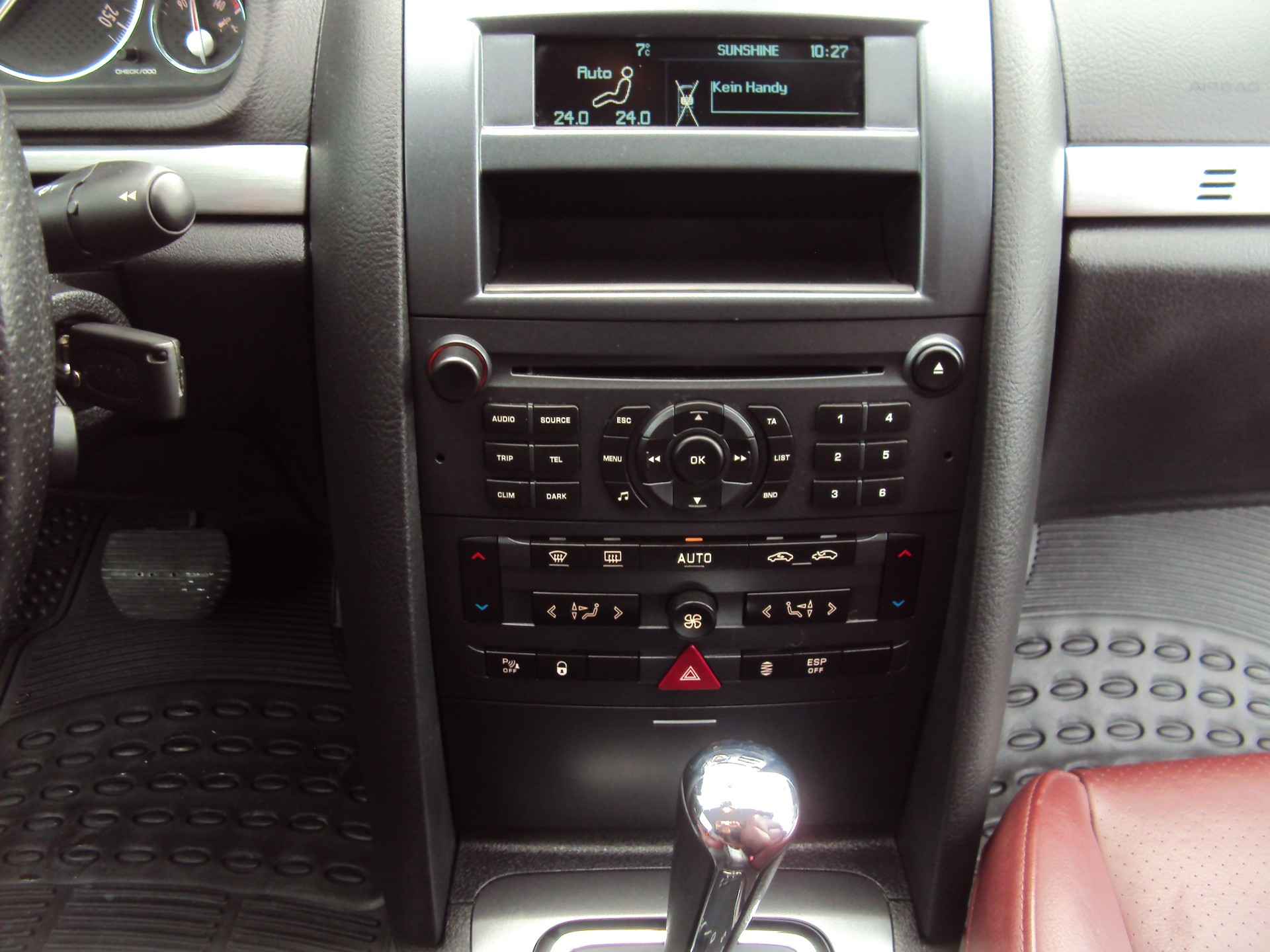 PEUGEOT 407 Coupé 2.7 HDI Pack Automatic-image-10